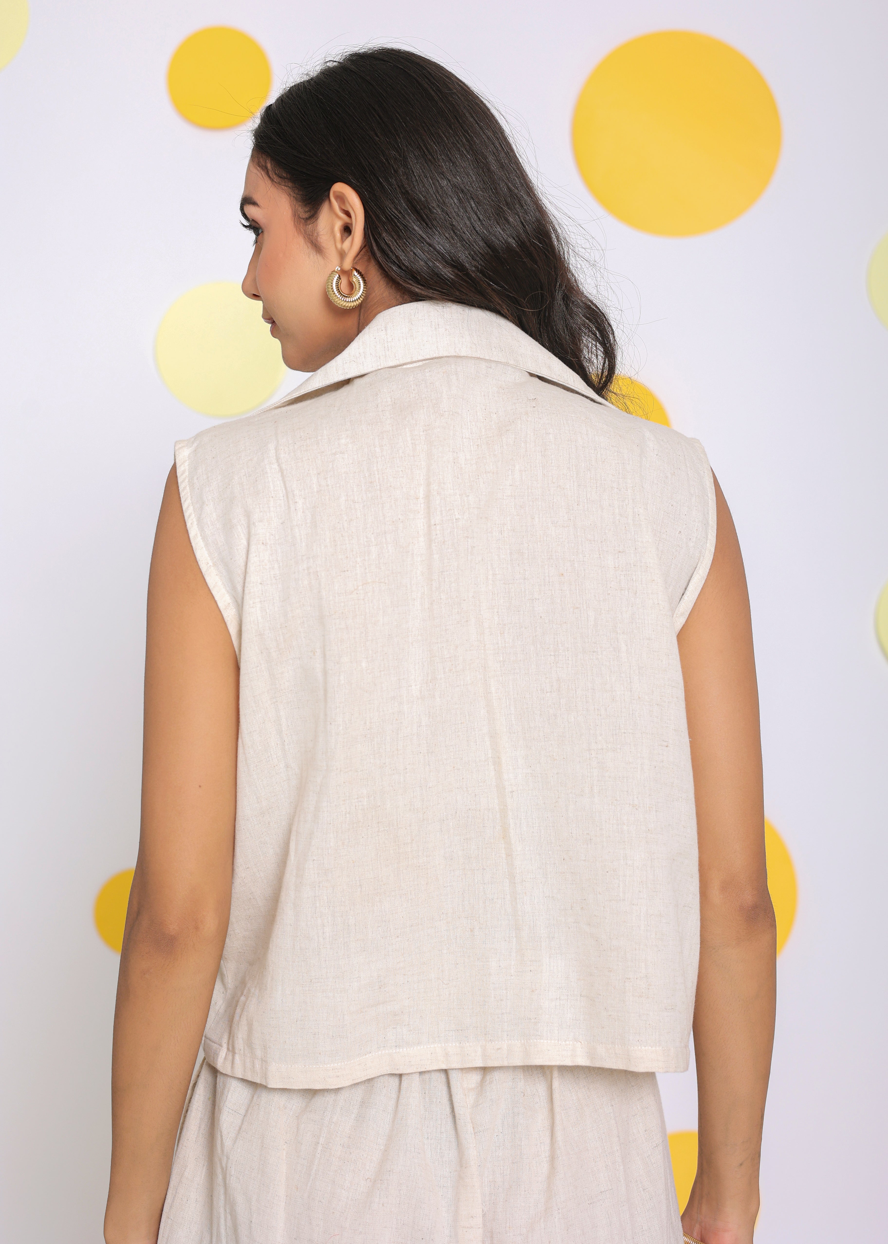 Off White Summer Relaxed Collared Waist Coat Linen Shirt - Kaoribyshreya
