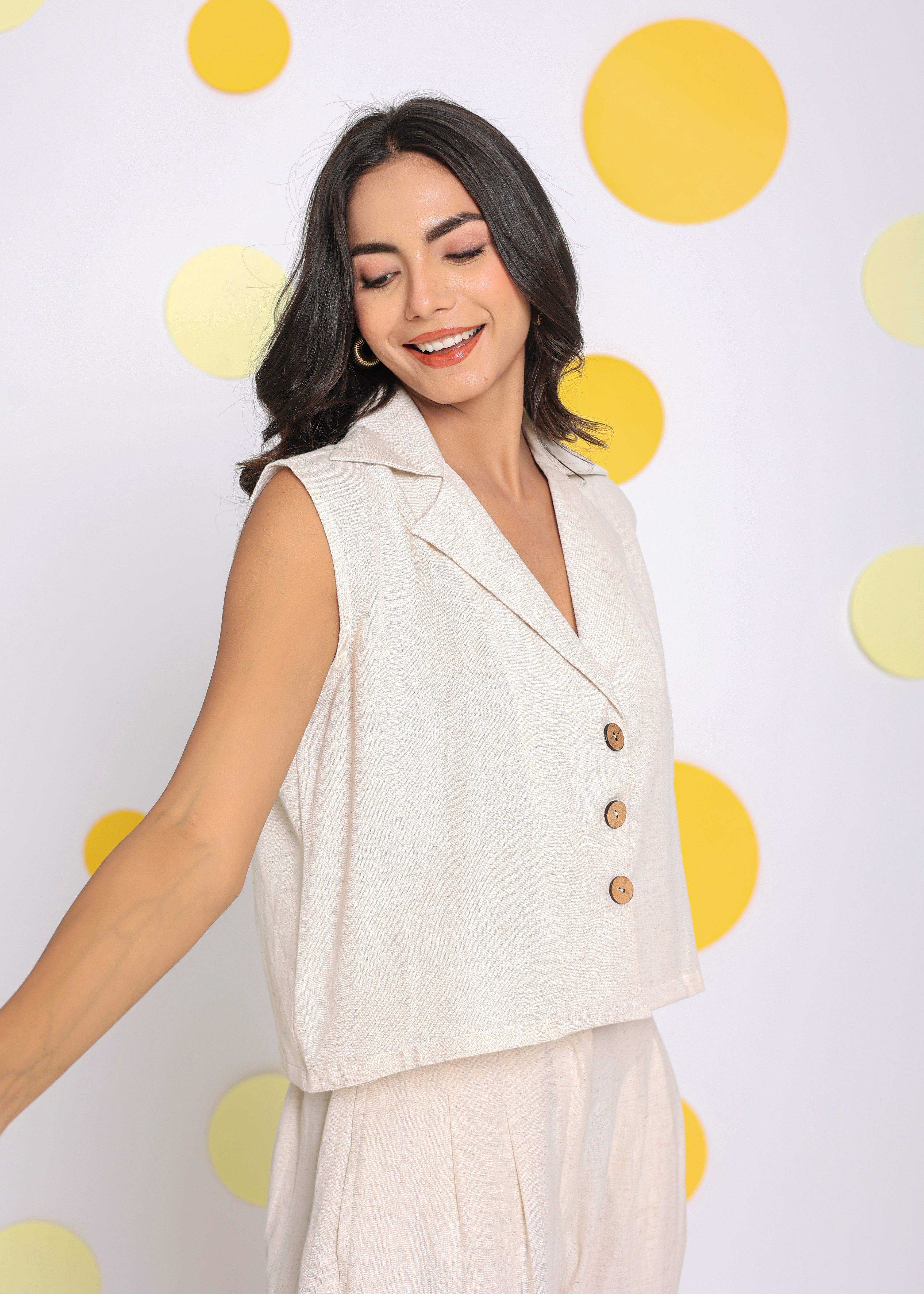 Off White Summer Relaxed Collared Waist Coat Linen Shirt - Kaoribyshreya