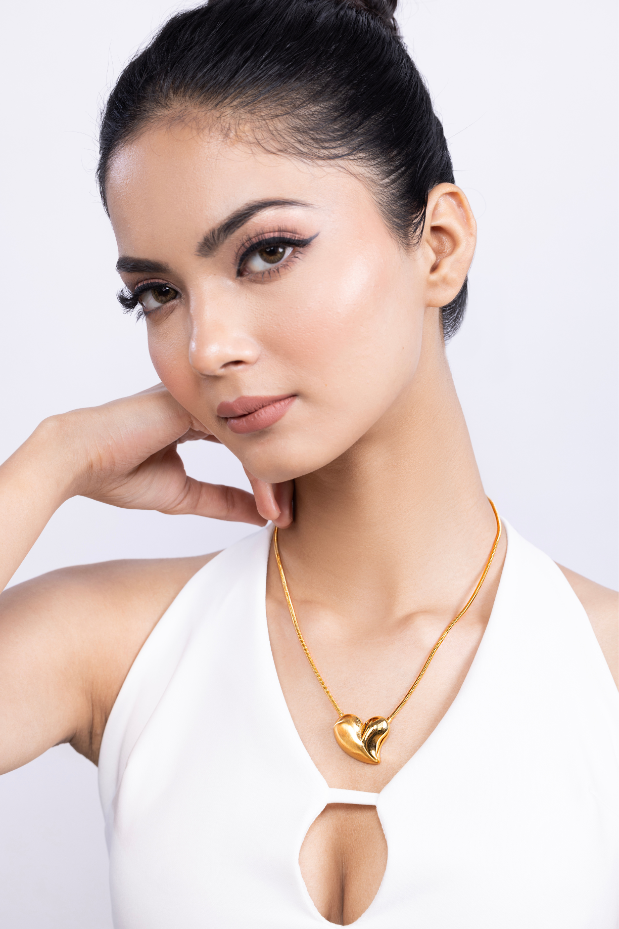 Heart Pendant Necklace - Kaoribyshreya