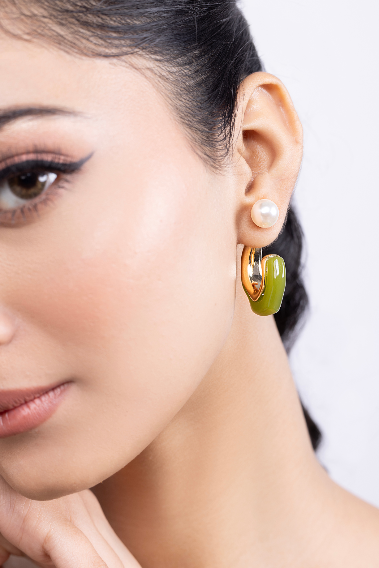 Mother of Pearl Curved Green Hoop Earring - Kaoribyshreya