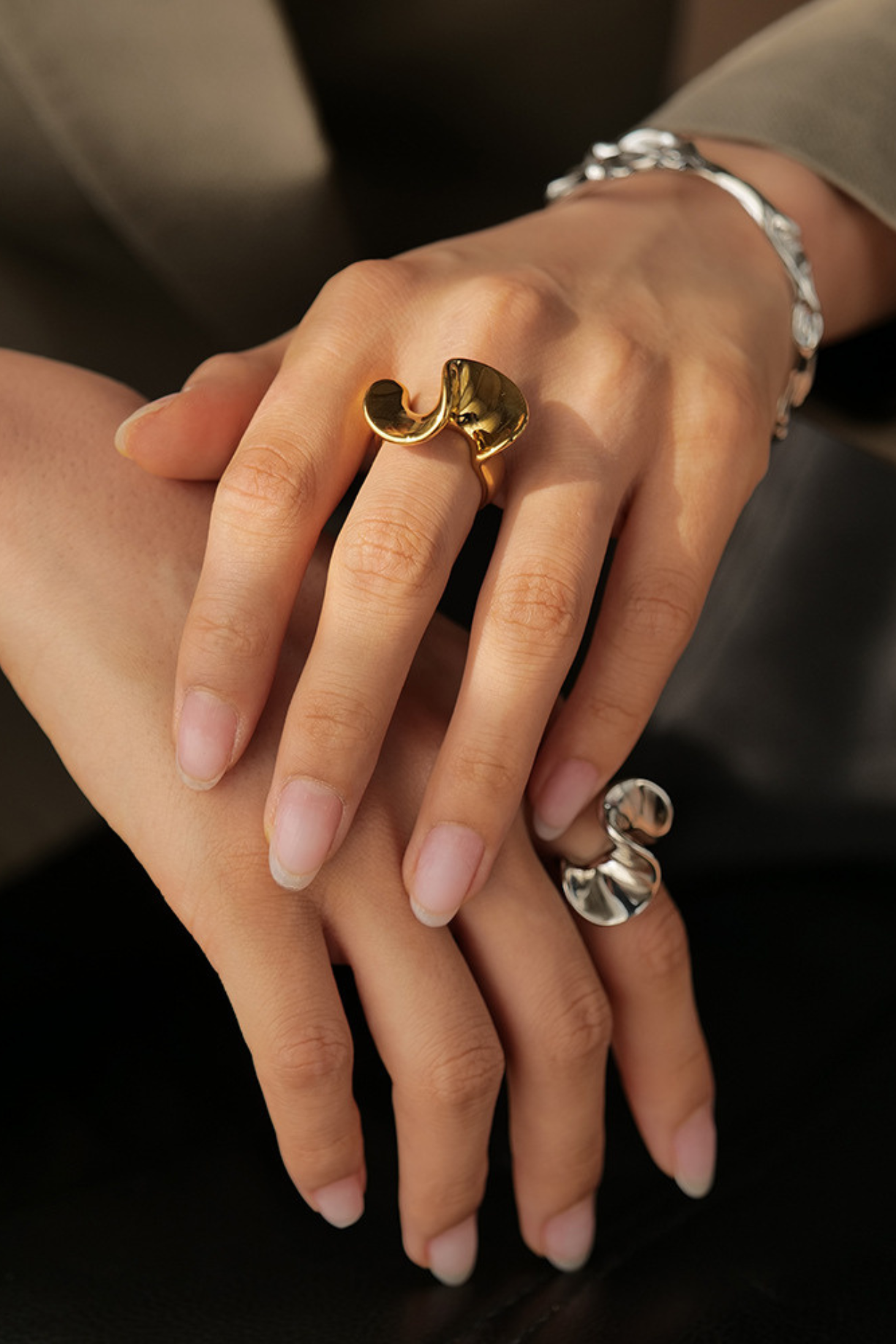 Twisted Ring - Kaoribyshreya