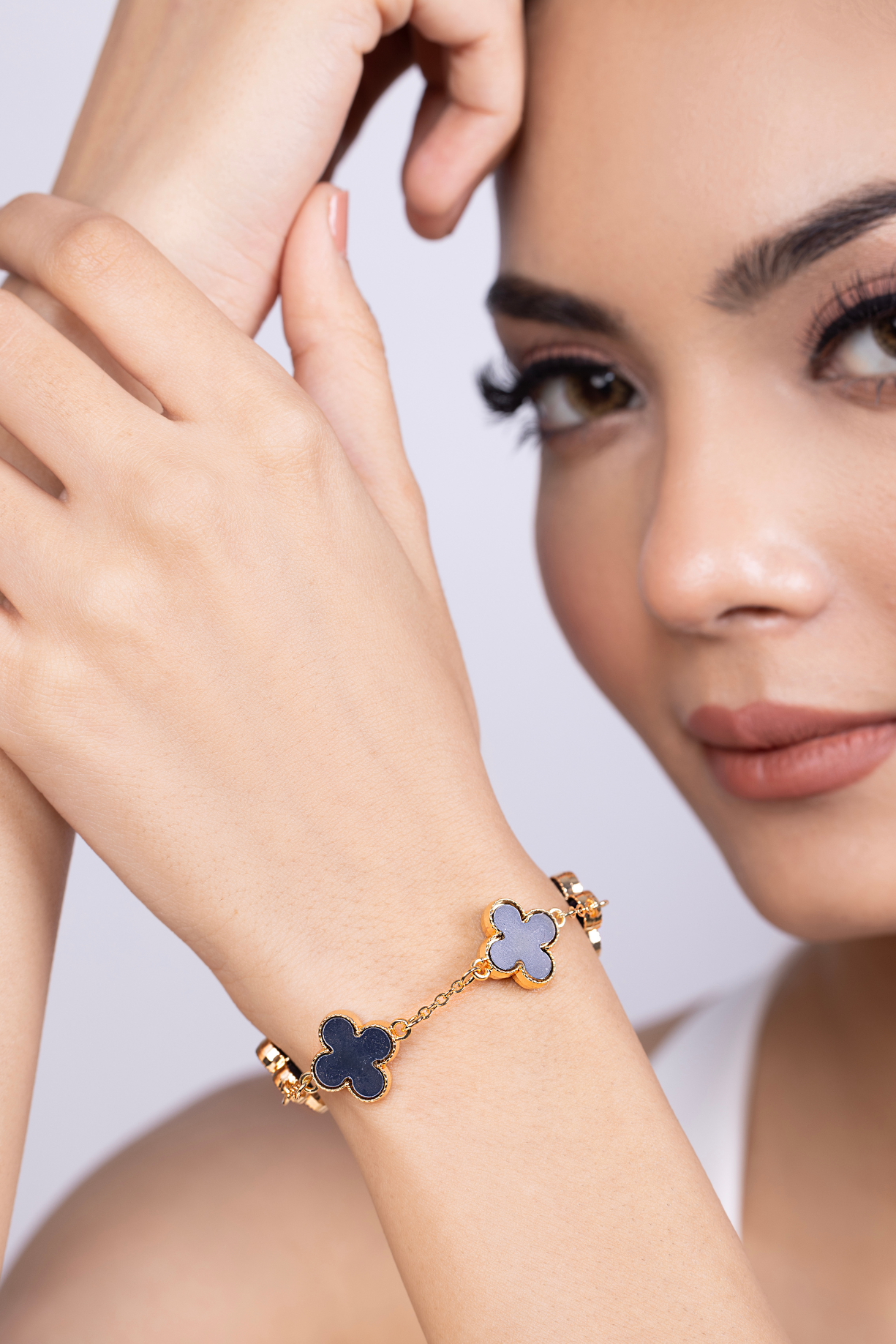 Black Clover Leaf Bracelet - Kaoribyshreya