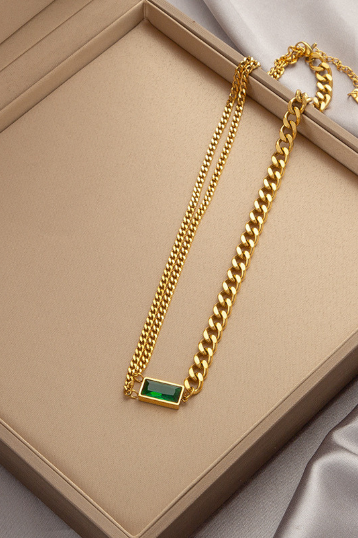 Emerald Cuban Necklace - Kaoribyshreya