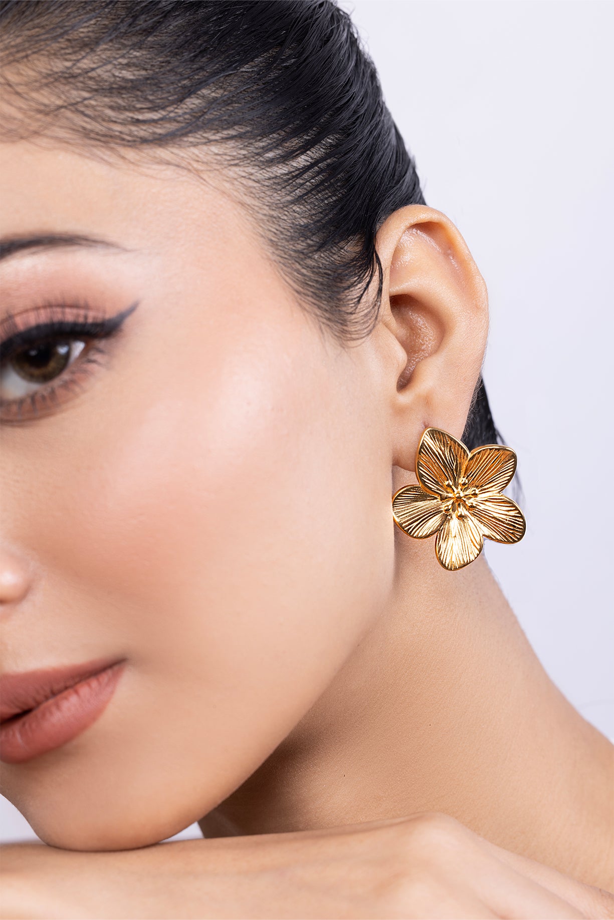 Chunky Flower Earring - Kaoribyshreya