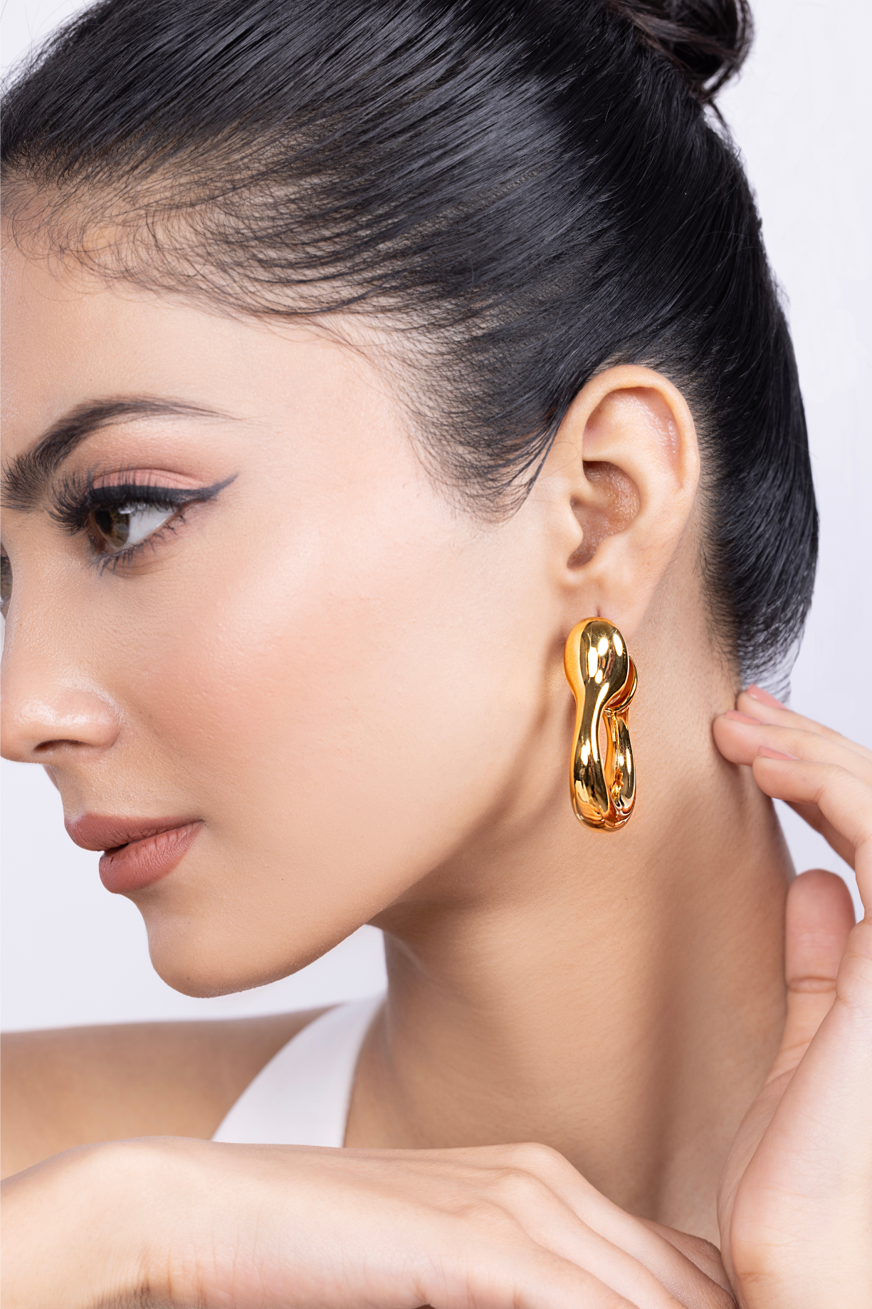 Round Pin Hoop Earring - Kaoribyshreya