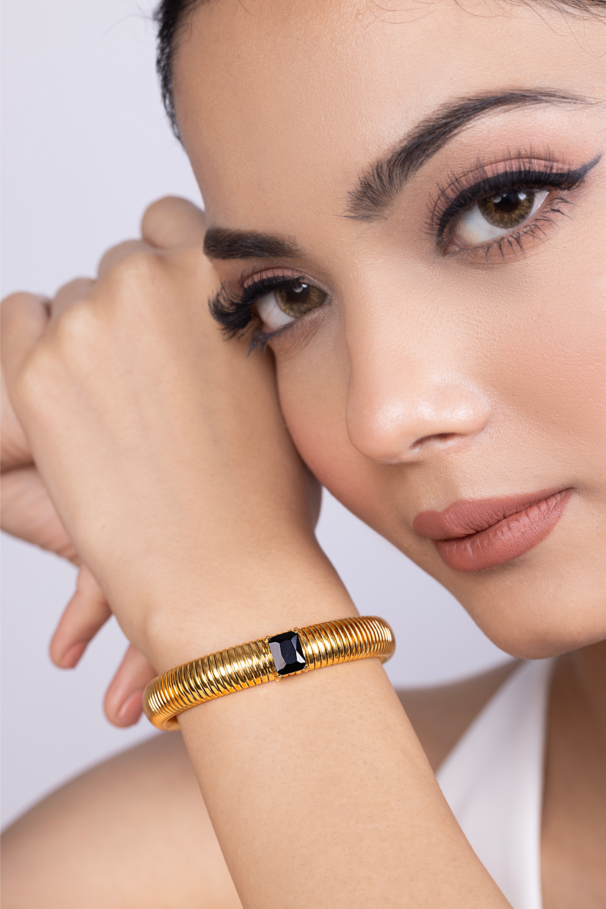 Snake Textured Black Stone Bangle Bracelet - Kaoribyshreya