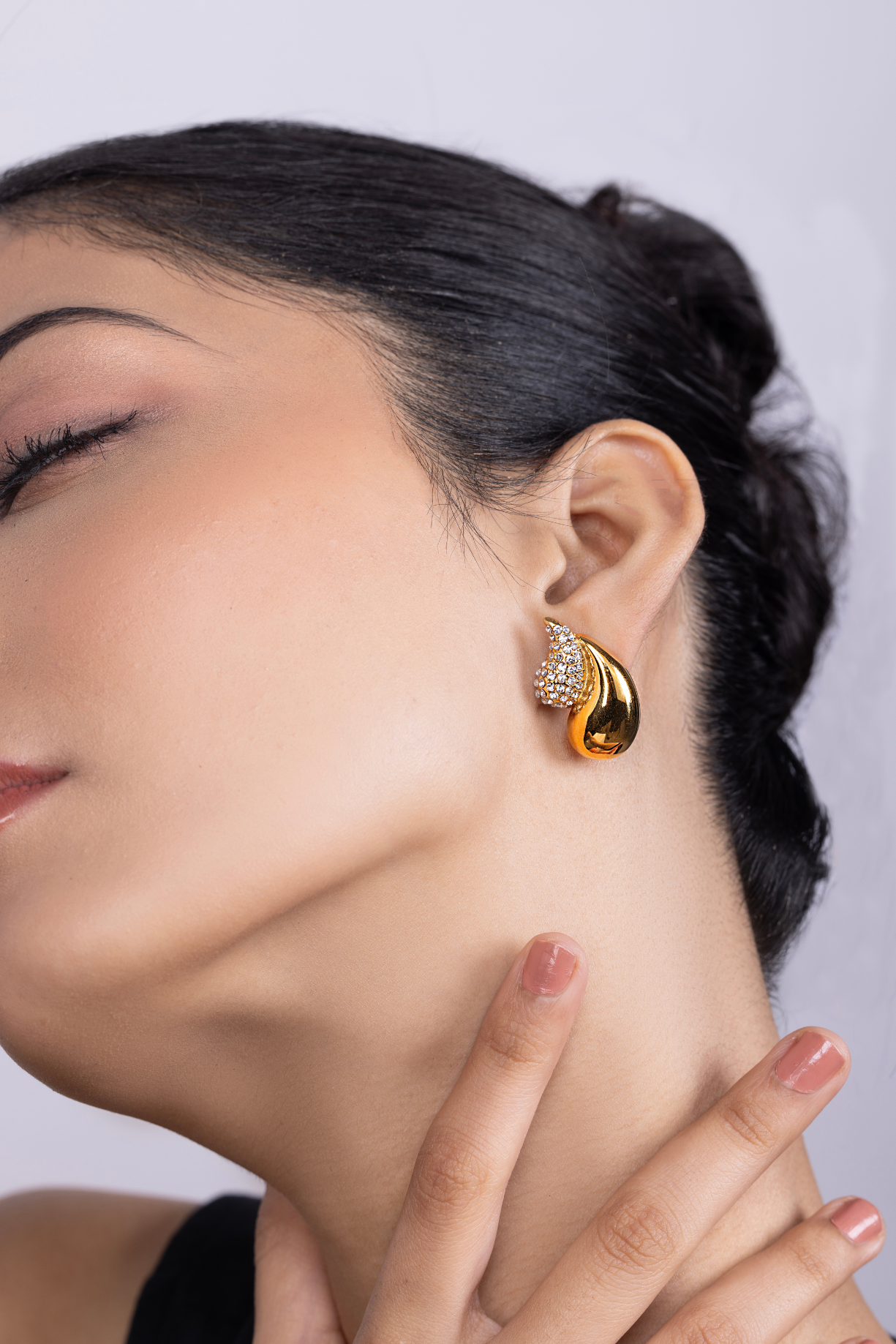 Twin Raindrop Diamond Studs Earrings - Kaoribyshreya