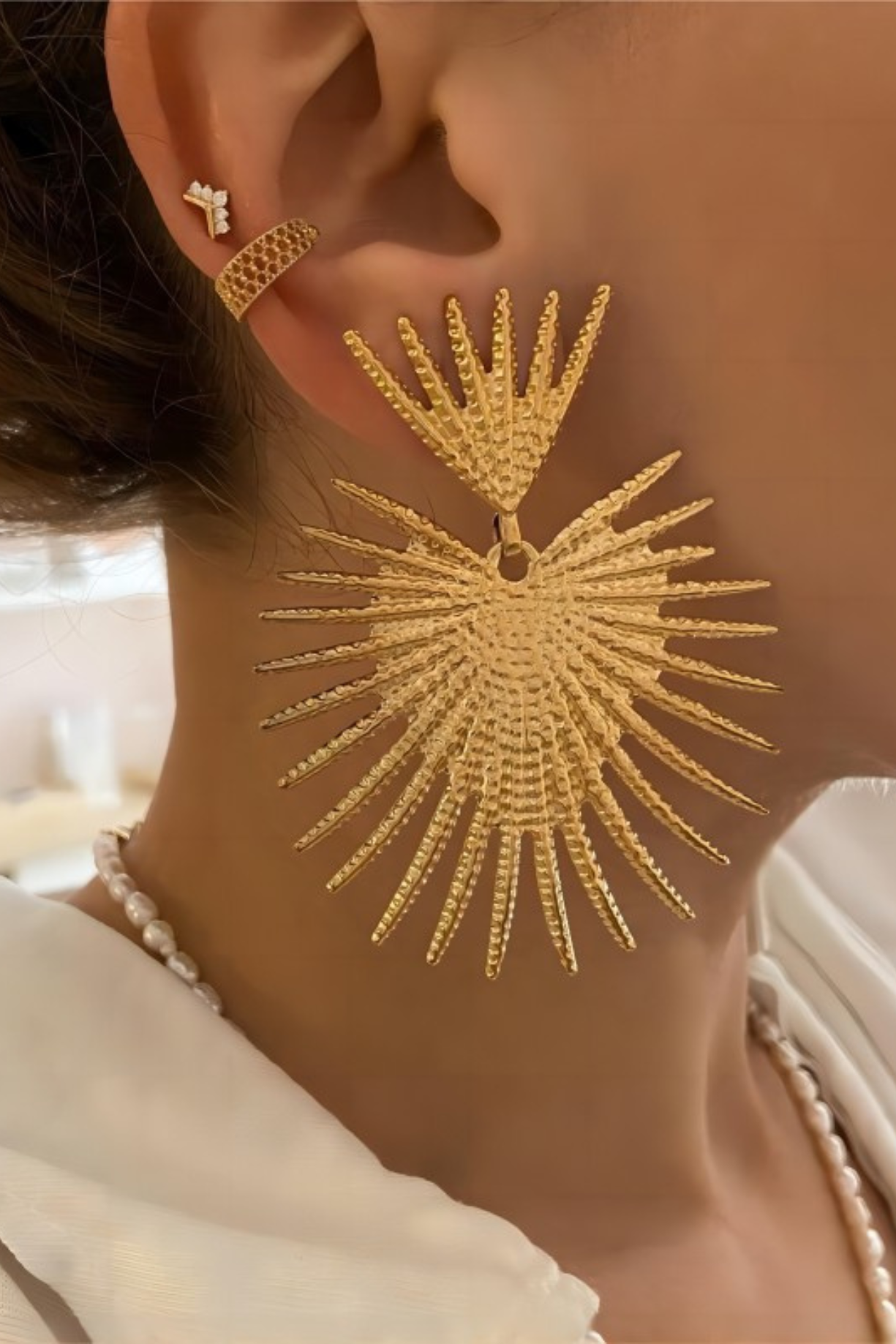 Crown Heart Shaped Earring - Kaoribyshreya