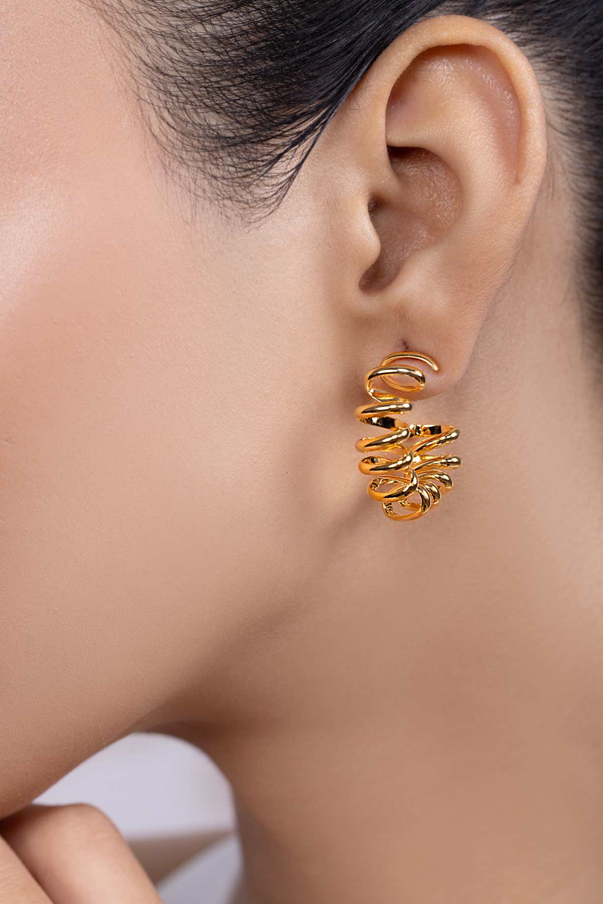 Gold Spiral Hoop Earring - Kaoribyshreya