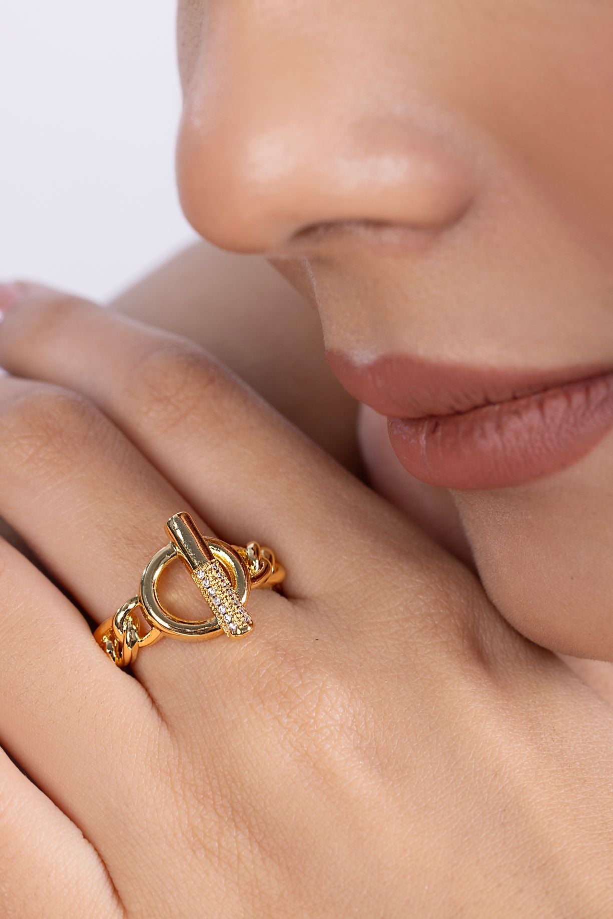 Chain Lock Studded Ring - Kaoribyshreya