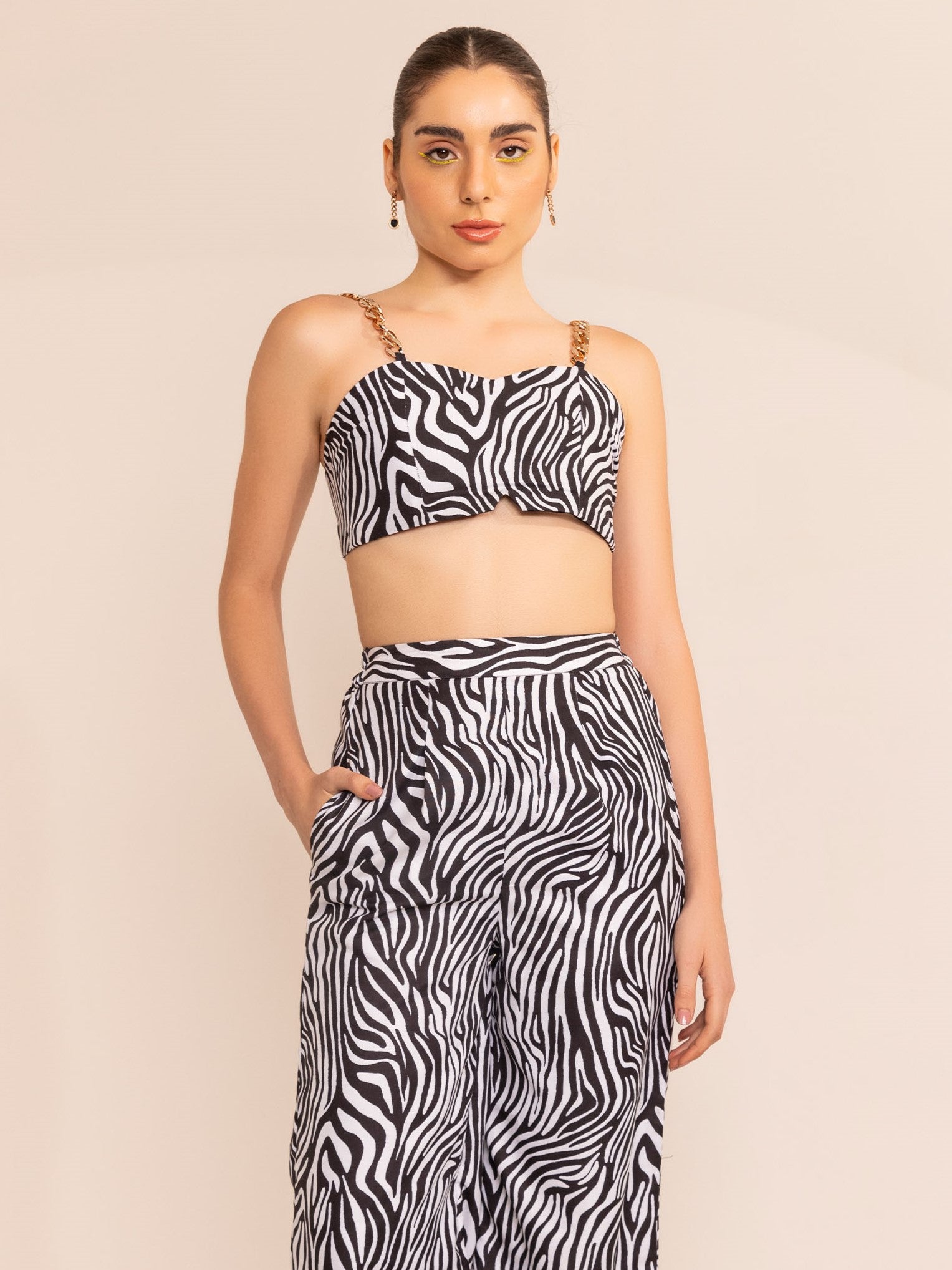 Zebra Print Chain Strap Crop Top - Kaoribyshreya