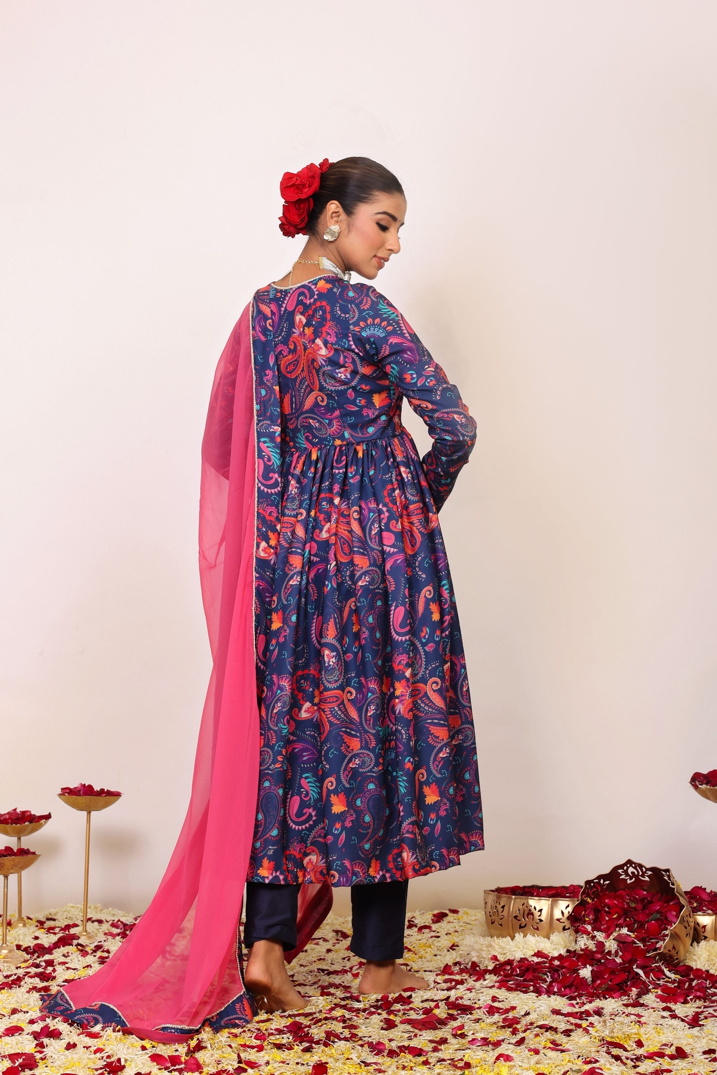 Floral Printed Multicolor Anarkali Kurta Set with V-Neckline Paired With Pant and Pink Dupatta - Kaoribyshreya