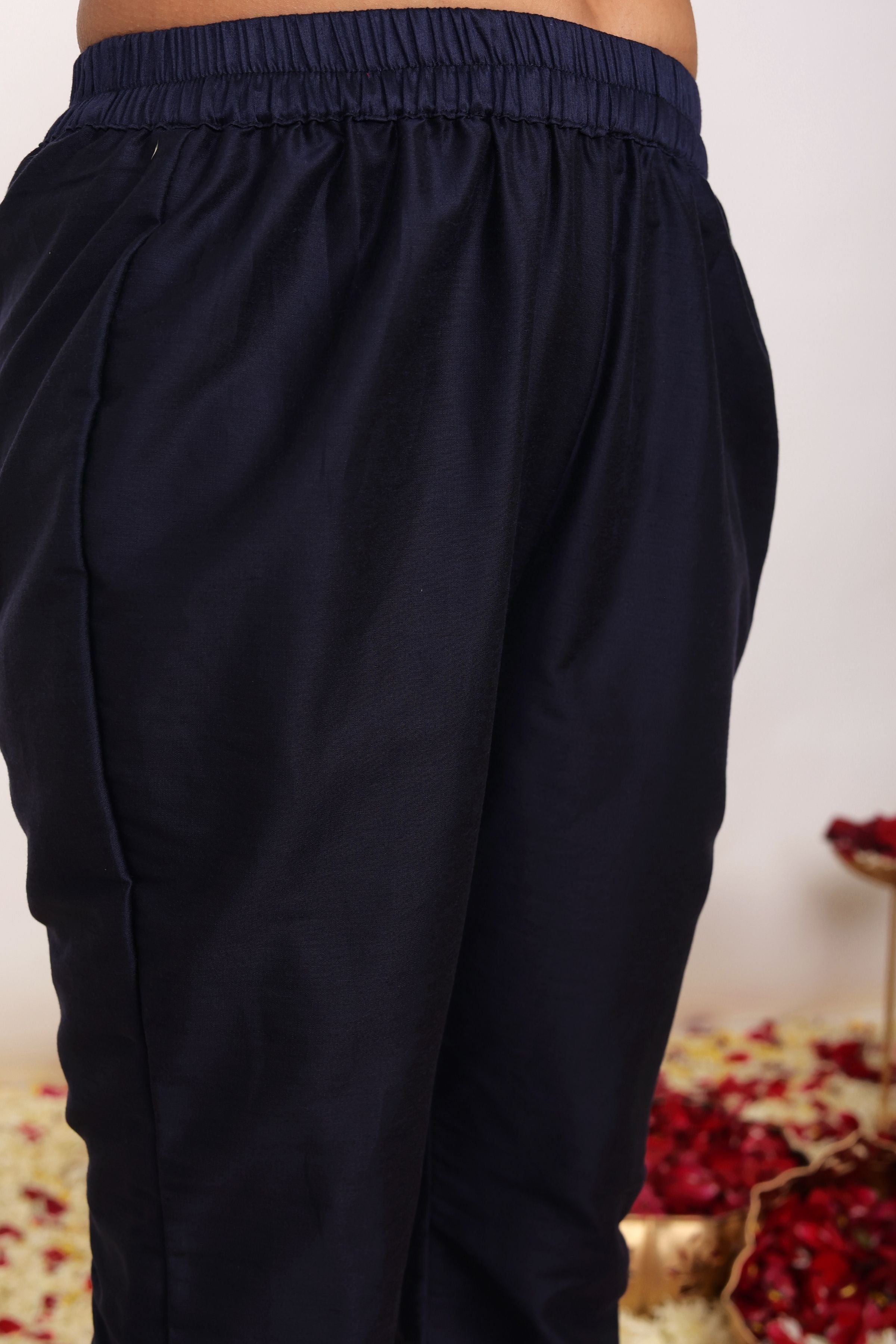 Floral Printed Multicolor Anarkali Kurta Set with V-Neckline Paired With Pant and Pink Dupatta - Kaoribyshreya