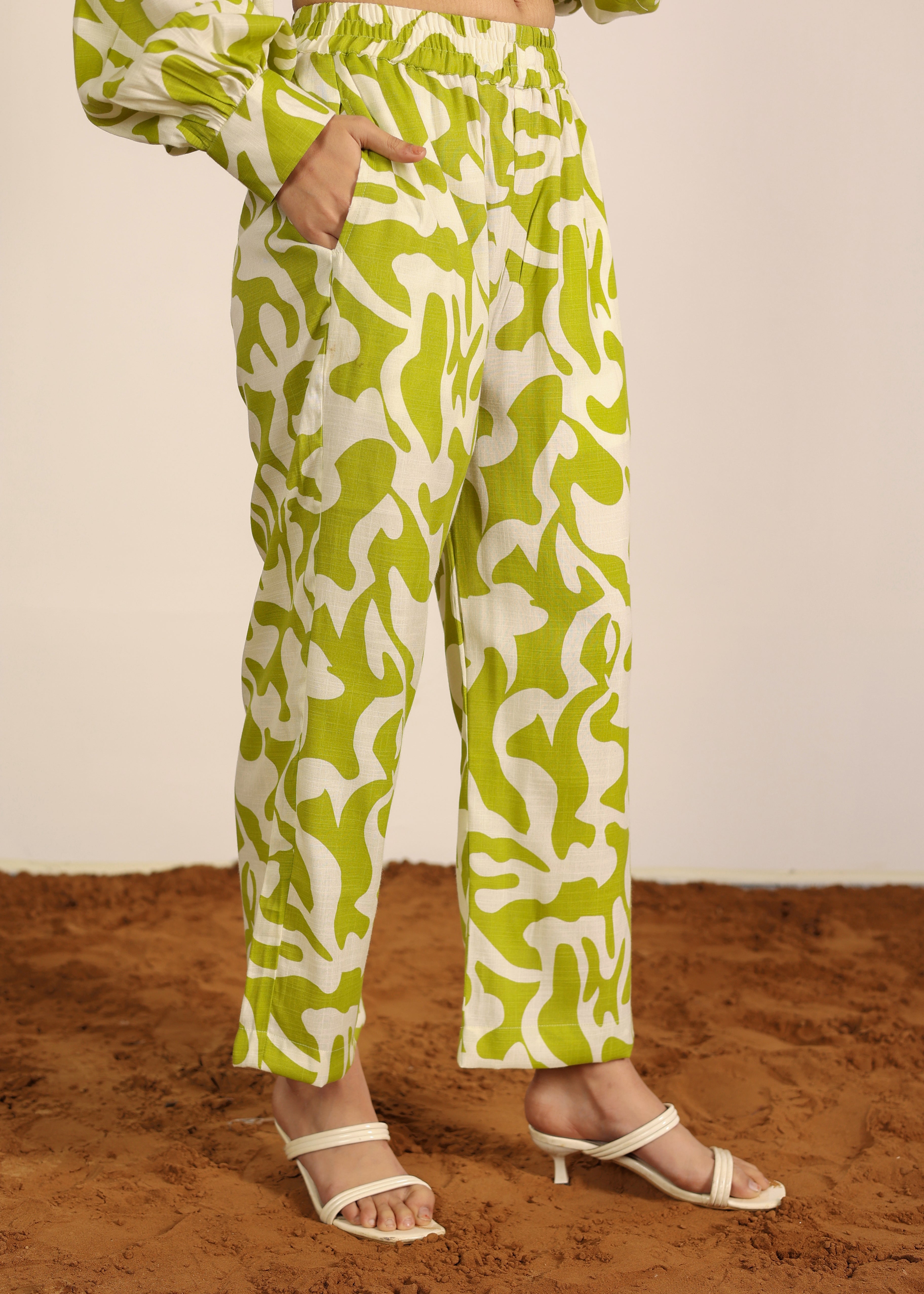 Green and White Cotton Linen Blend Geometric Pants Full Elastic Waist Trouser - Kaoribyshreya