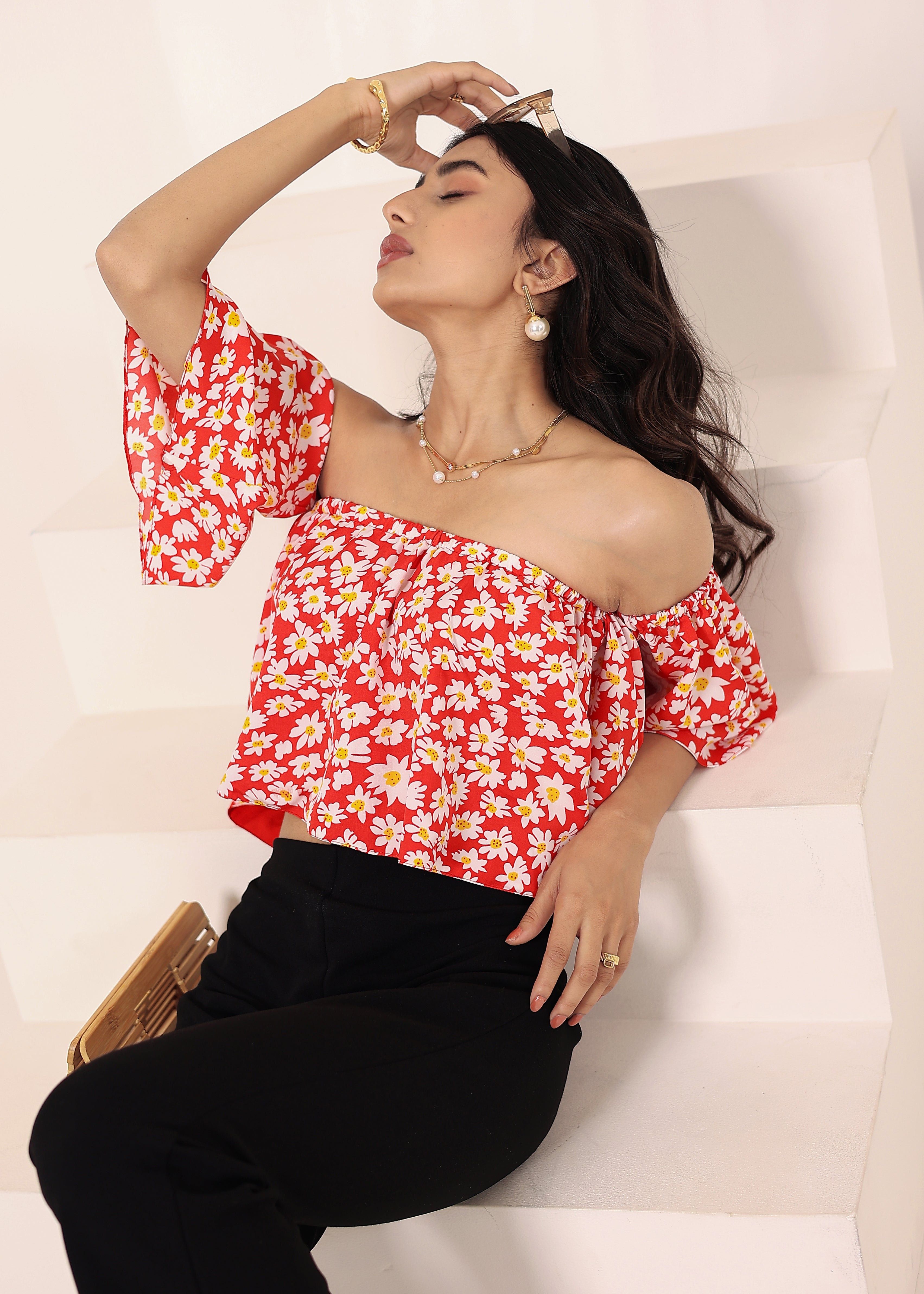 Red Floral Print Off-Shoulder Crop Top - Kaoribyshreya