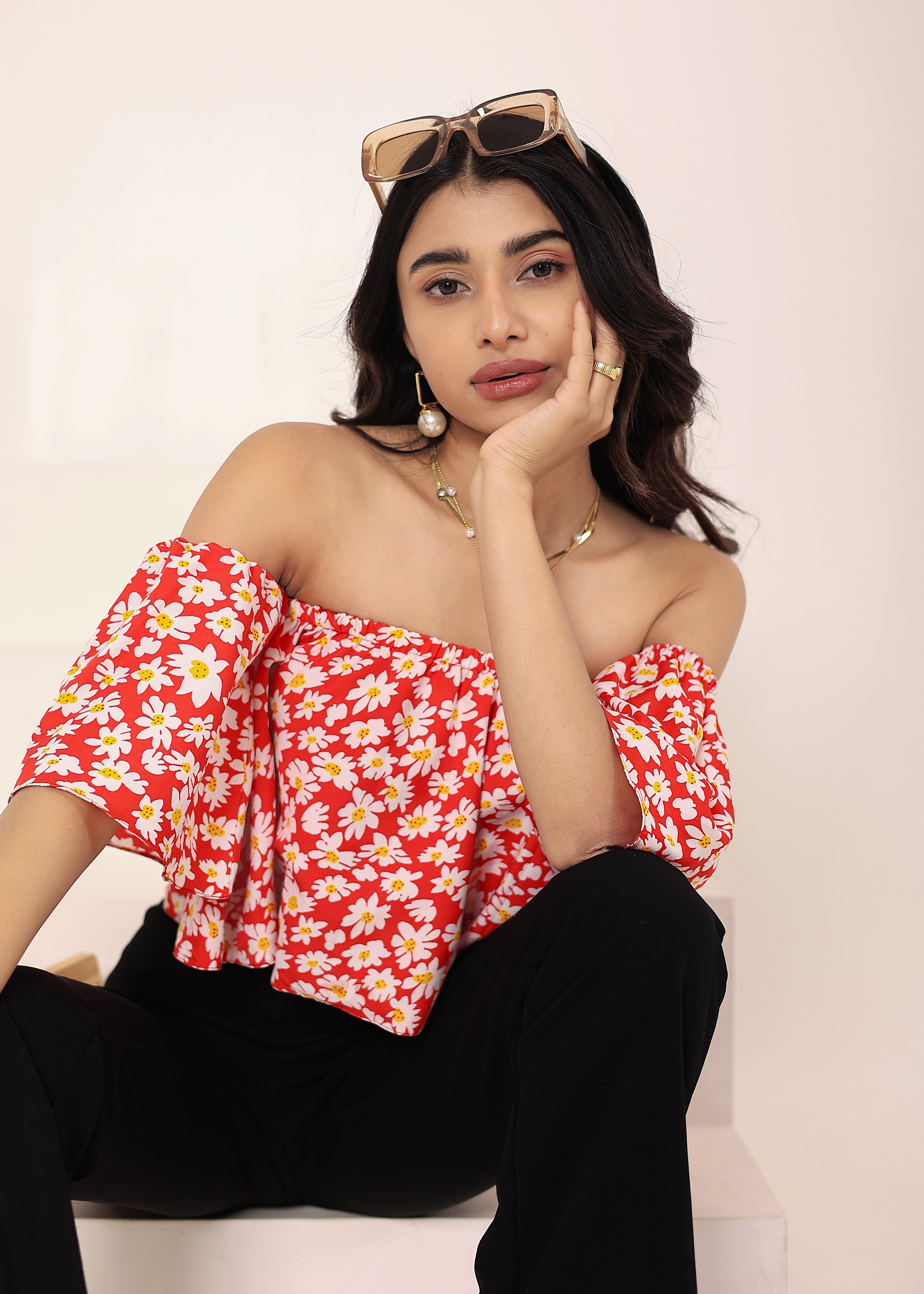 Red Floral Print Off-Shoulder Crop Top - Kaoribyshreya