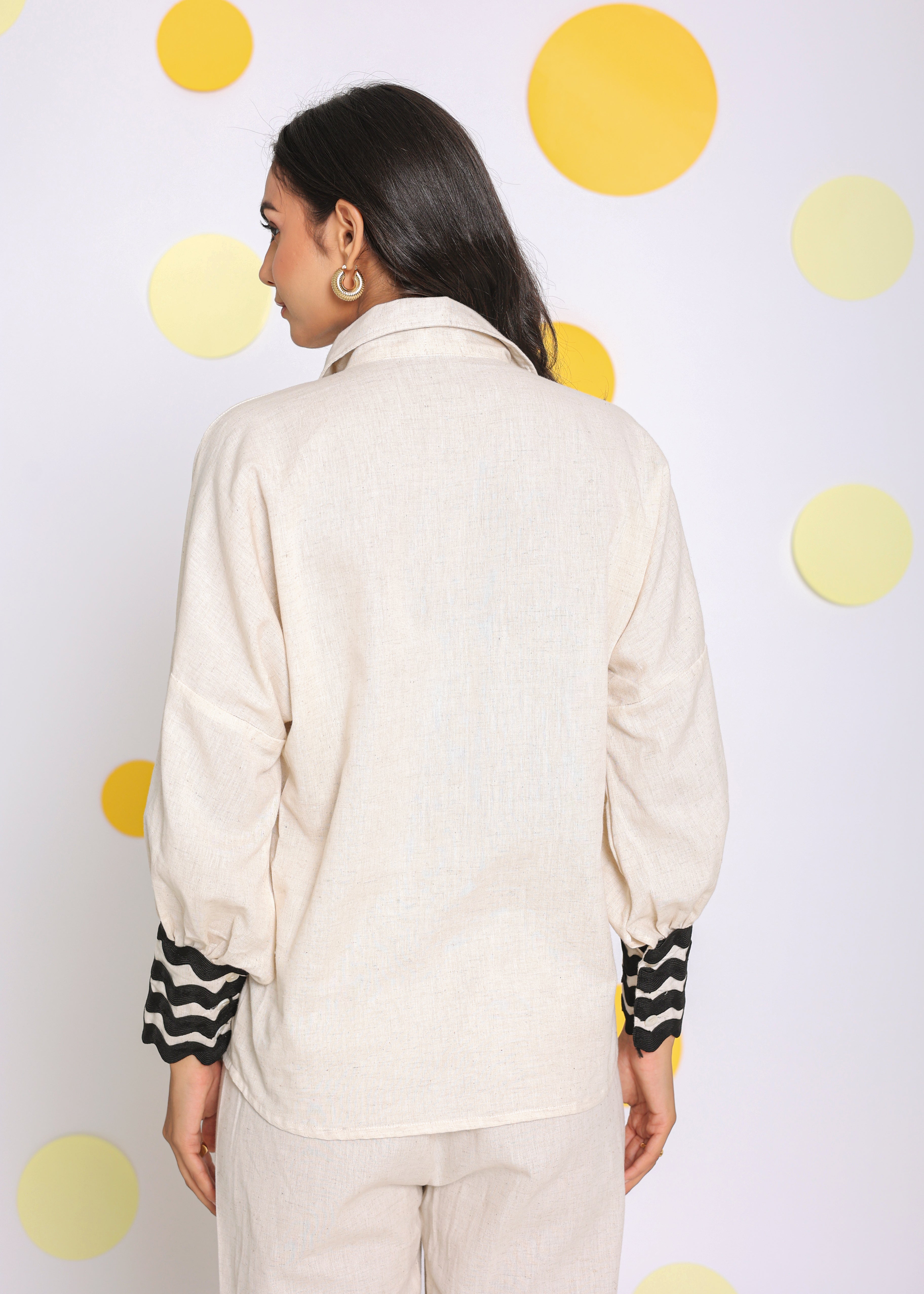 Off White Zig Zag Lace Detail Summer Relaxed Collared Linen Shirt - Kaoribyshreya