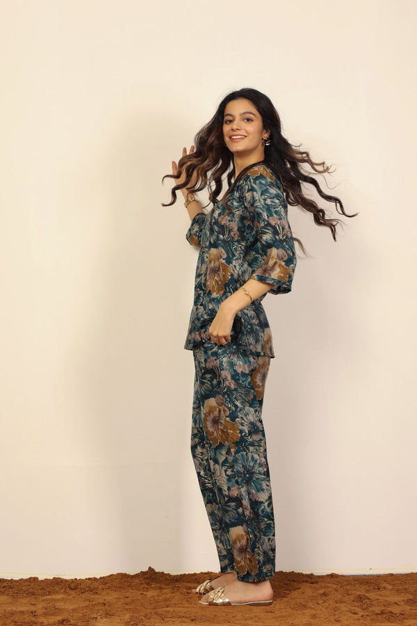 Green Multicolor Floral Print Two Piece Sets Short Kurta Style V-Neck Top and Wide Pant 100% Cotton Co-ord Set