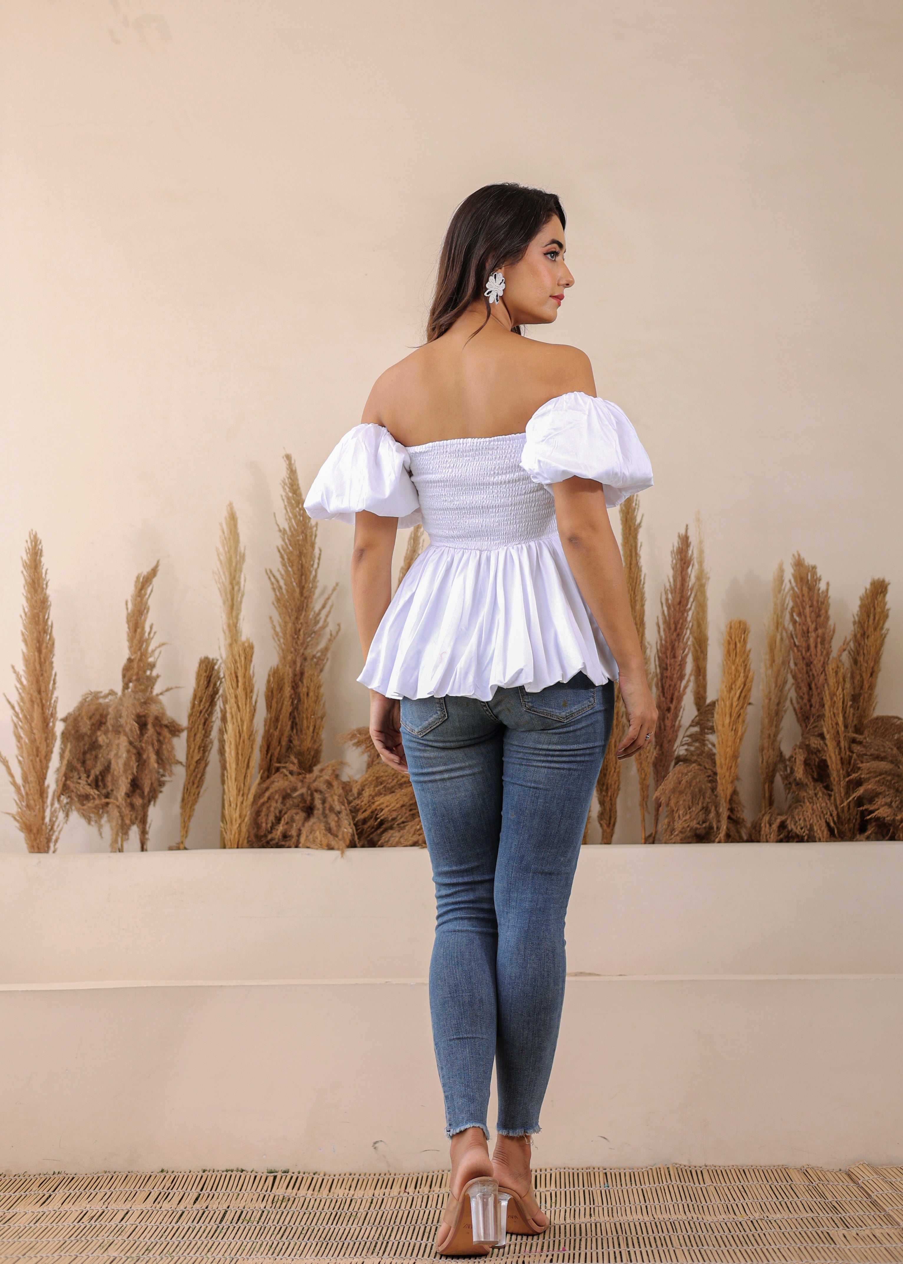 White 3 Way Styling Bust Fitted Top with Detachable Short Balloon Sleeves - Kaoribyshreya