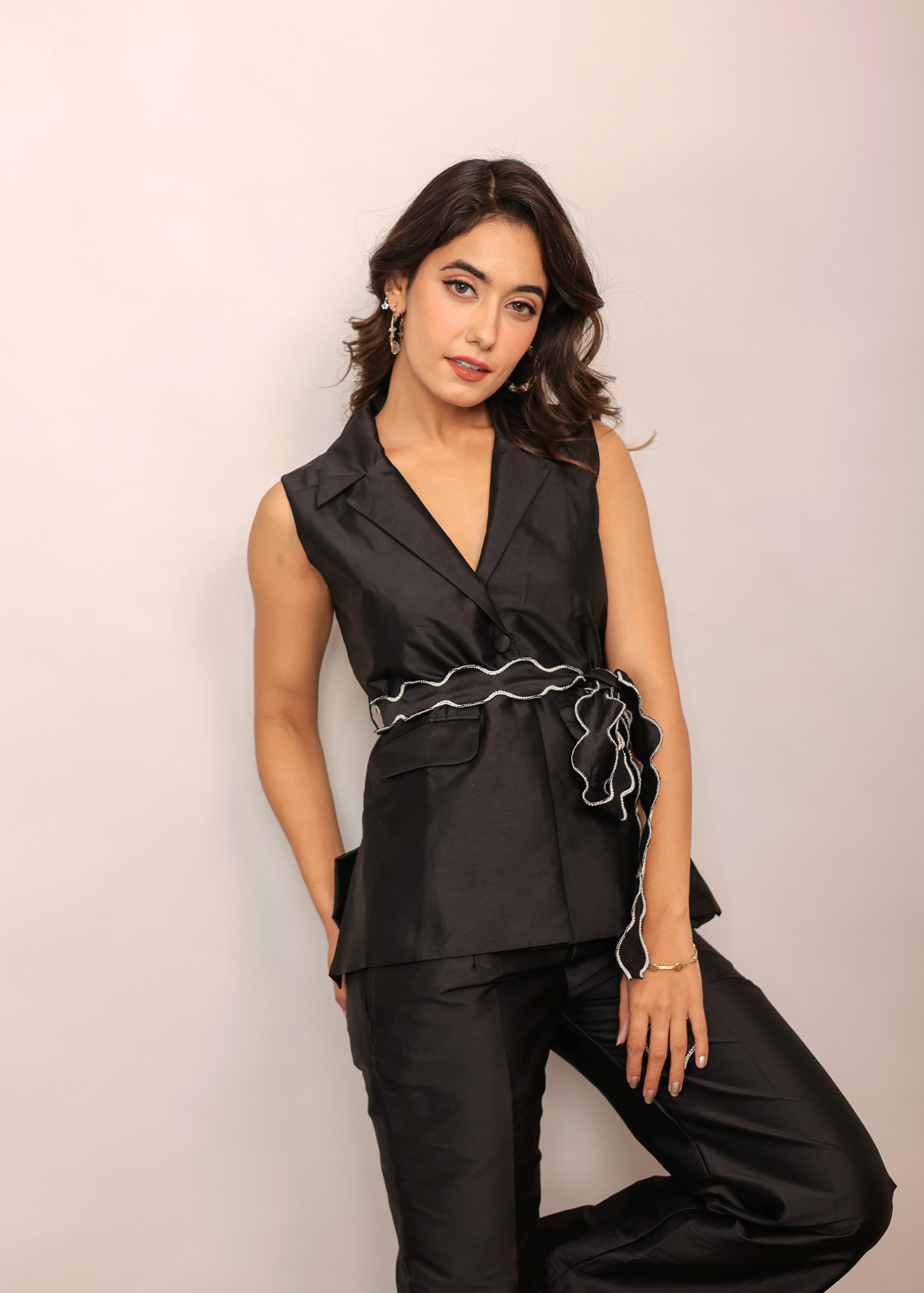 Black Solid Western Co-Ord Set Top and Pant With Waist Tie Up Belt - Kaoribyshreya