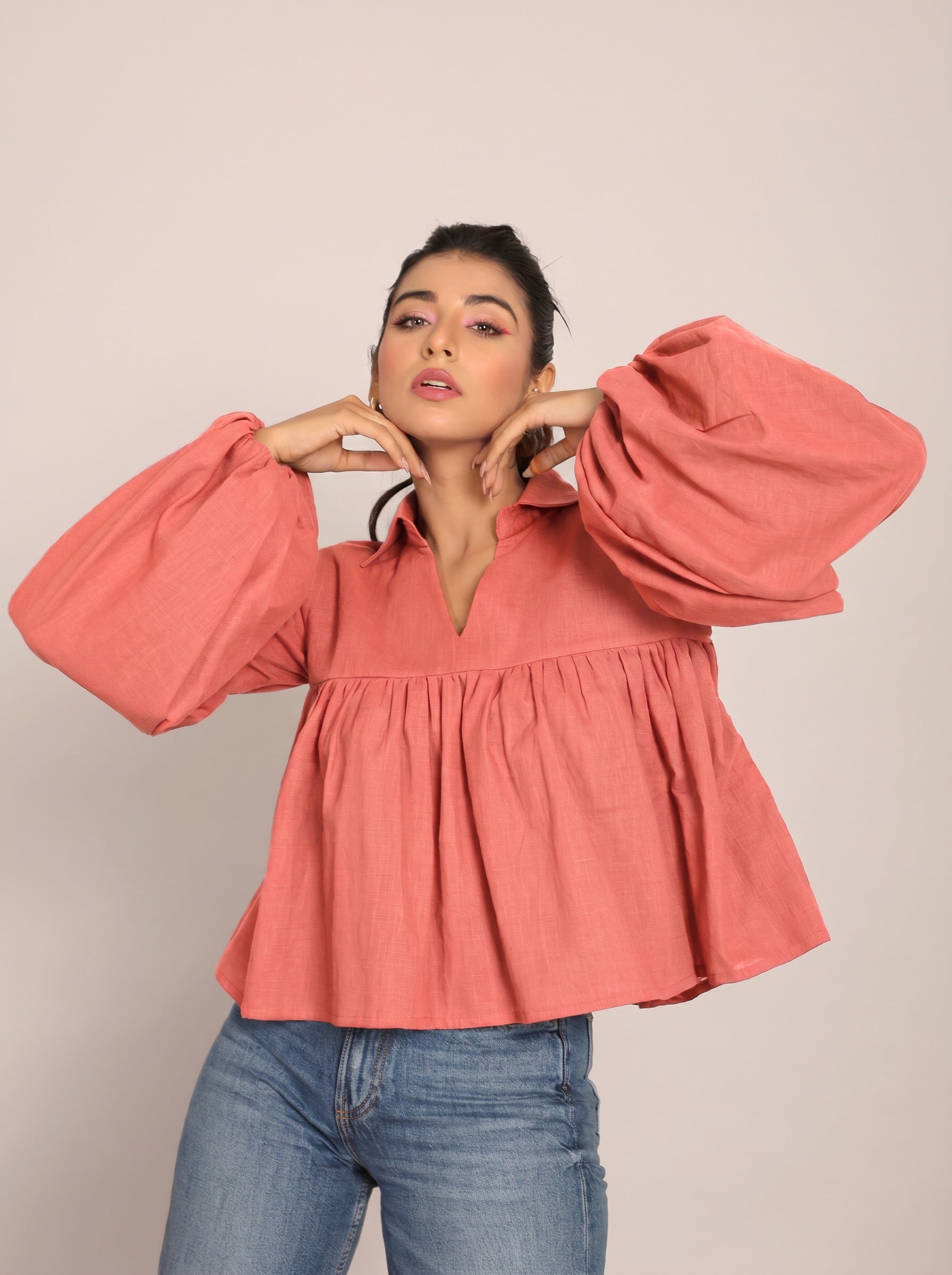 Cotton slub peplum top with puff sleeves. – Kaoribyshreya