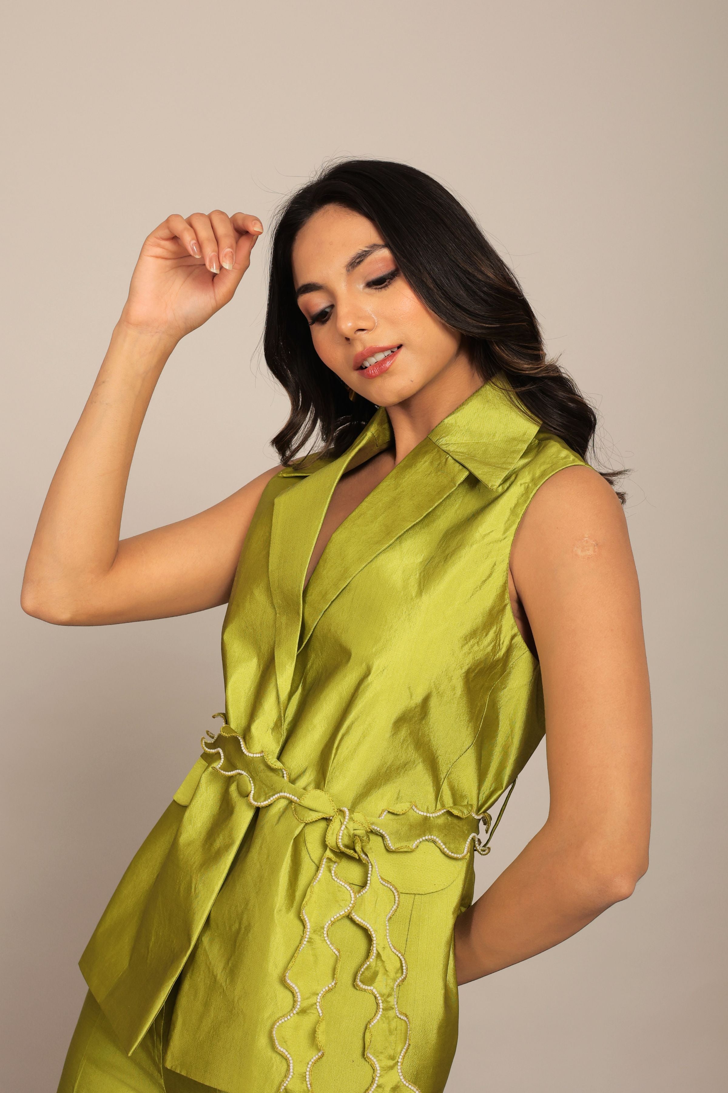 Green Solid Western Cord-Set Top and Pant With Waist Tie Up Belt - Kaoribyshreya