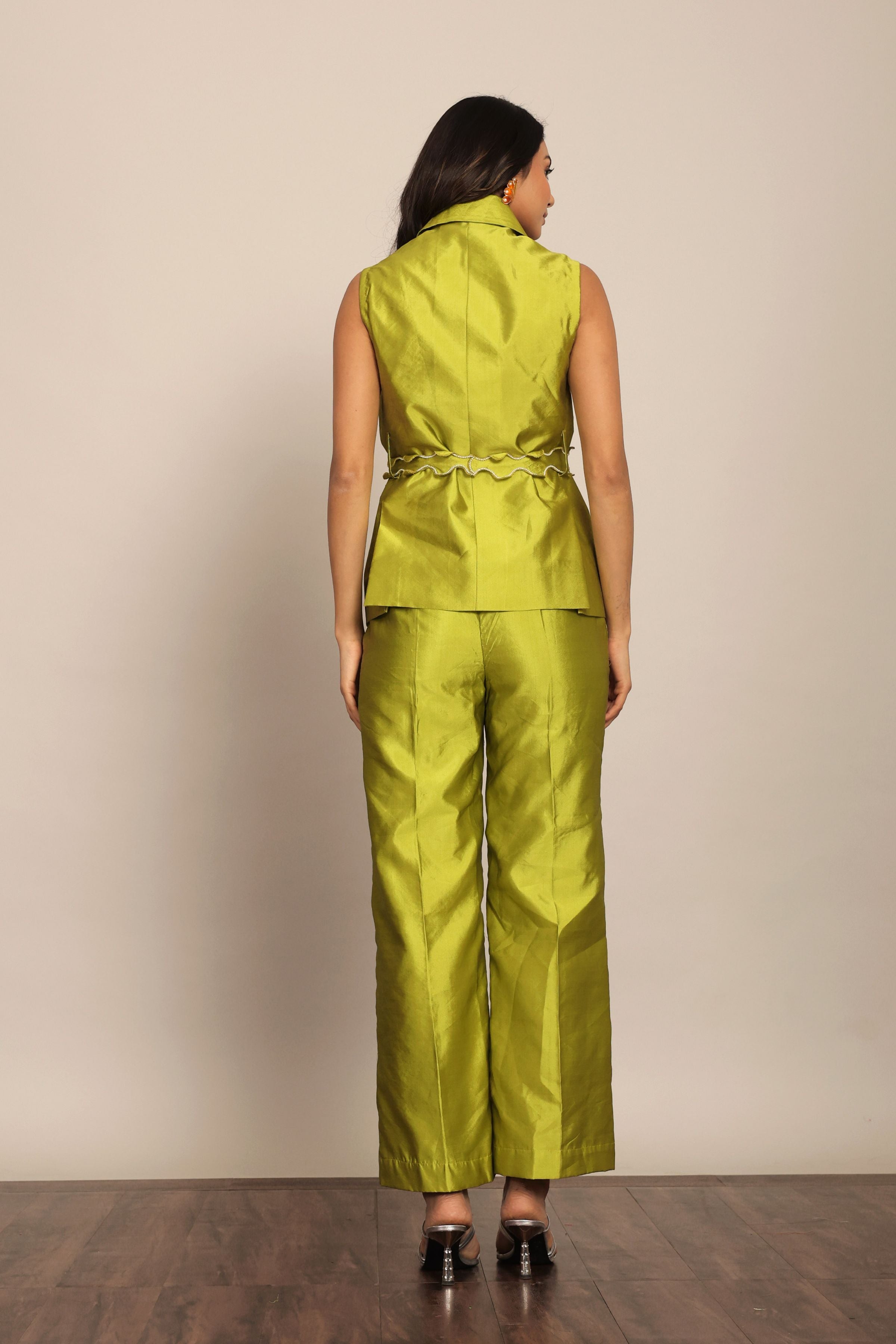 Green Solid Western Cord-Set Top and Pant With Waist Tie Up Belt - Kaoribyshreya