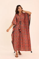 Brown Printed Relaxed Kaftan Kurta With Waist Dori - Kaoribyshreya