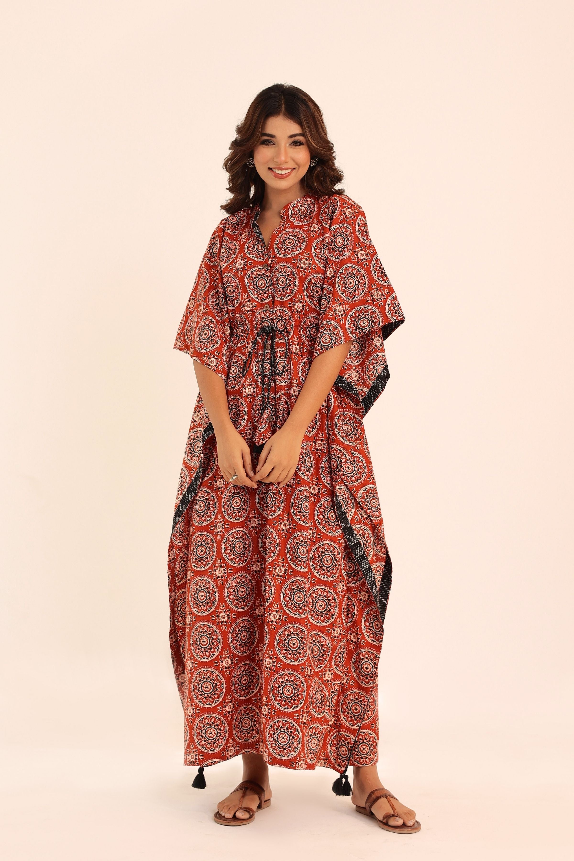 Brown Printed Relaxed Kaftan Kurta With Waist Dori - Kaoribyshreya