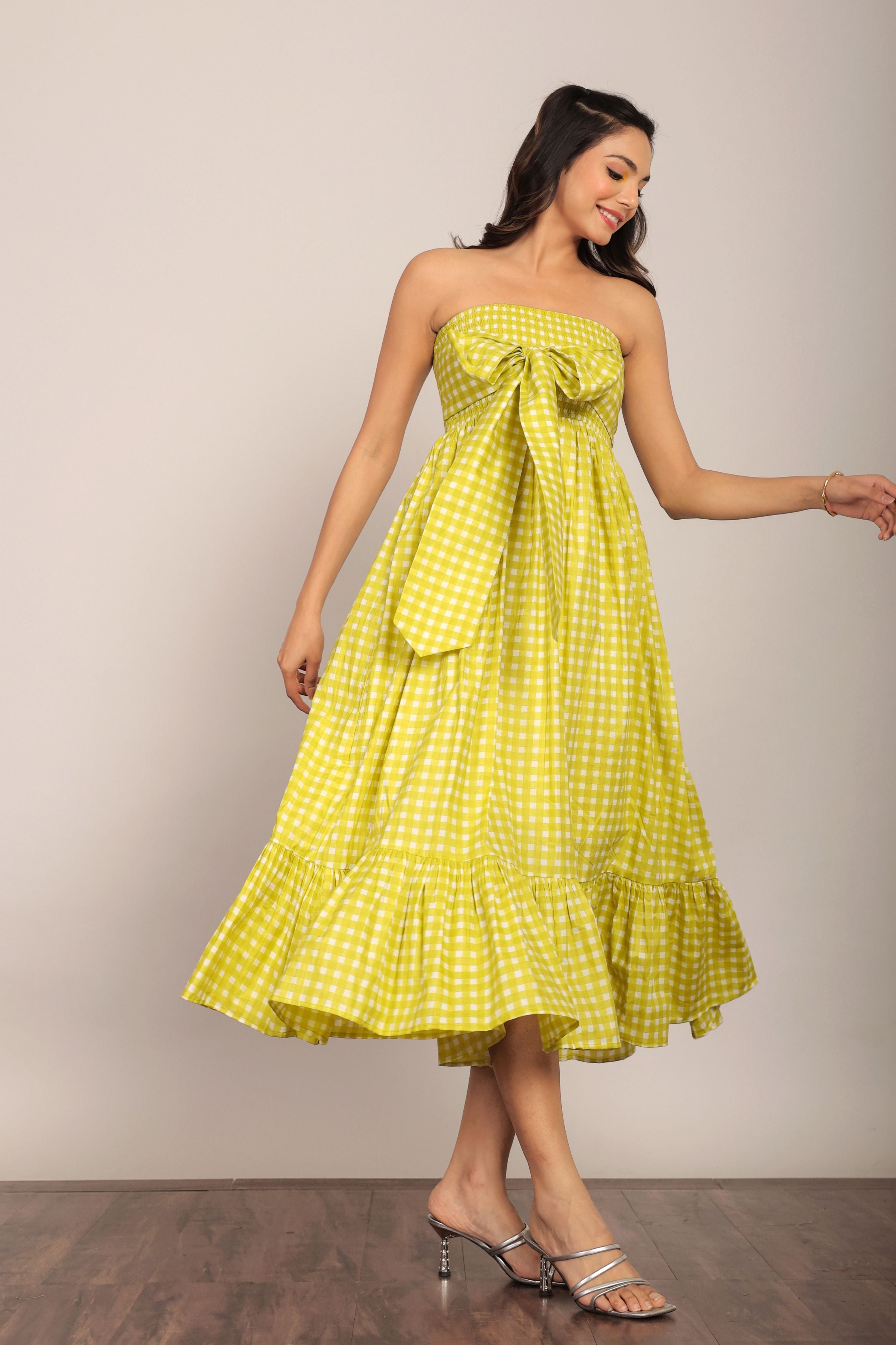 Green Checks 3 Way Styling Volume Sleeves Midi Dress - Kaoribyshreya
