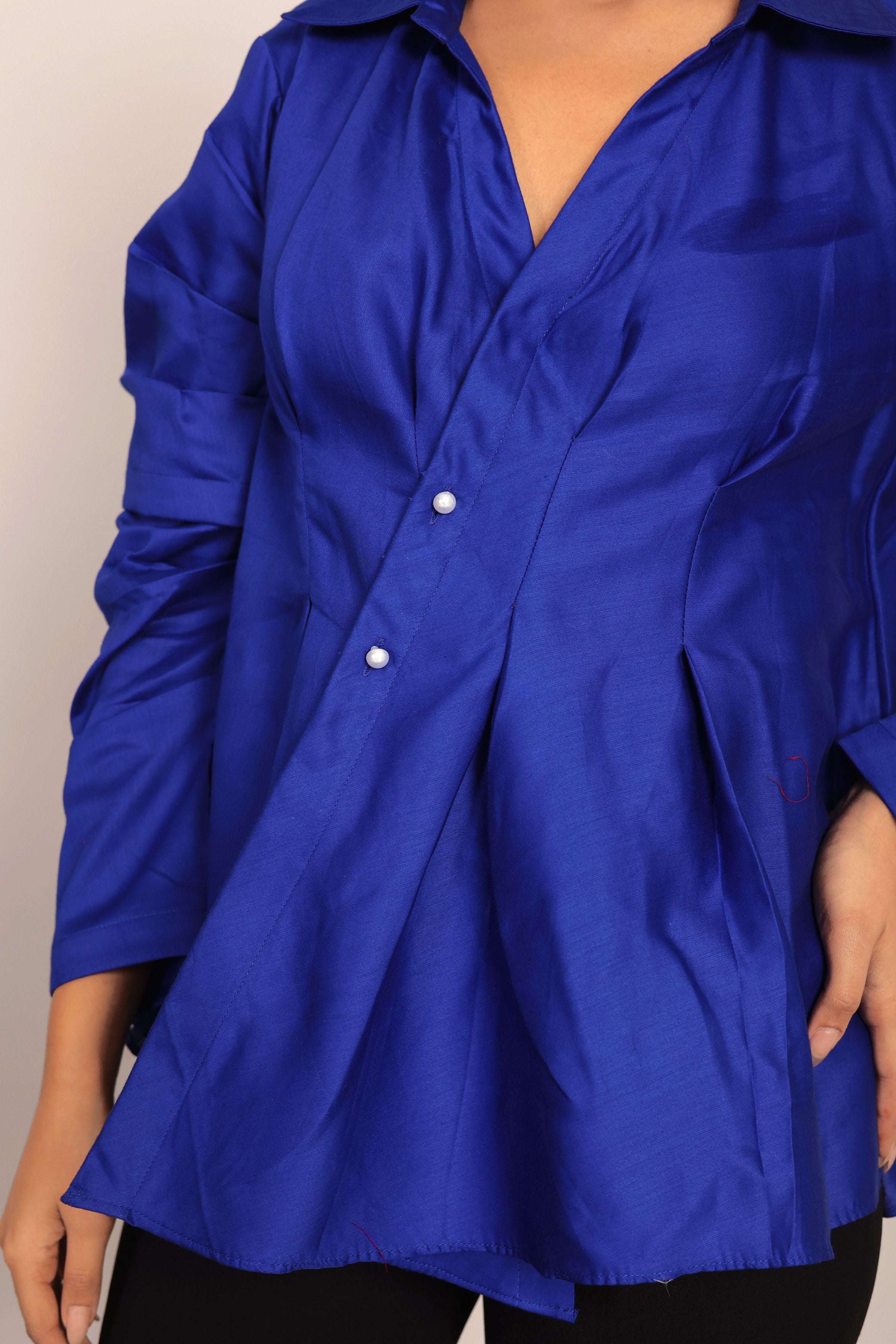 Blue Solid Summer Relaxed Top With Collar Neckline - Kaoribyshreya