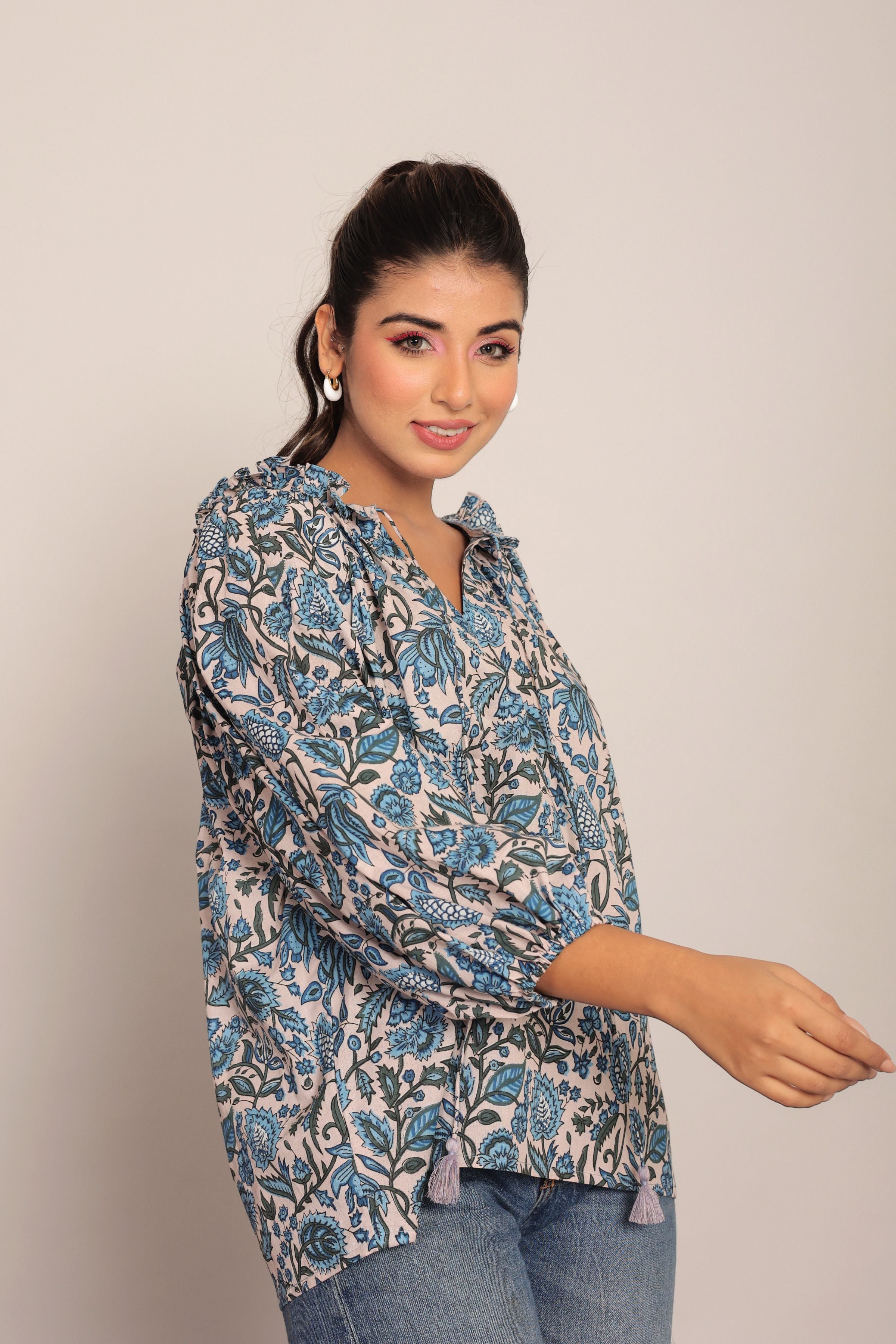 Multicolor Floral Summer Relaxed Top With Collar Neckline - Kaoribyshreya