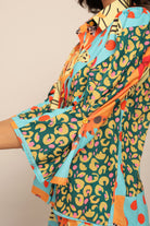 Multicolor Relaxed Shirt with Collar and Closer 7 Buttons - Kaoribyshreya