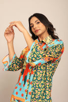 Multicolor Relaxed Shirt with Collar and Closer 7 Buttons - Kaoribyshreya