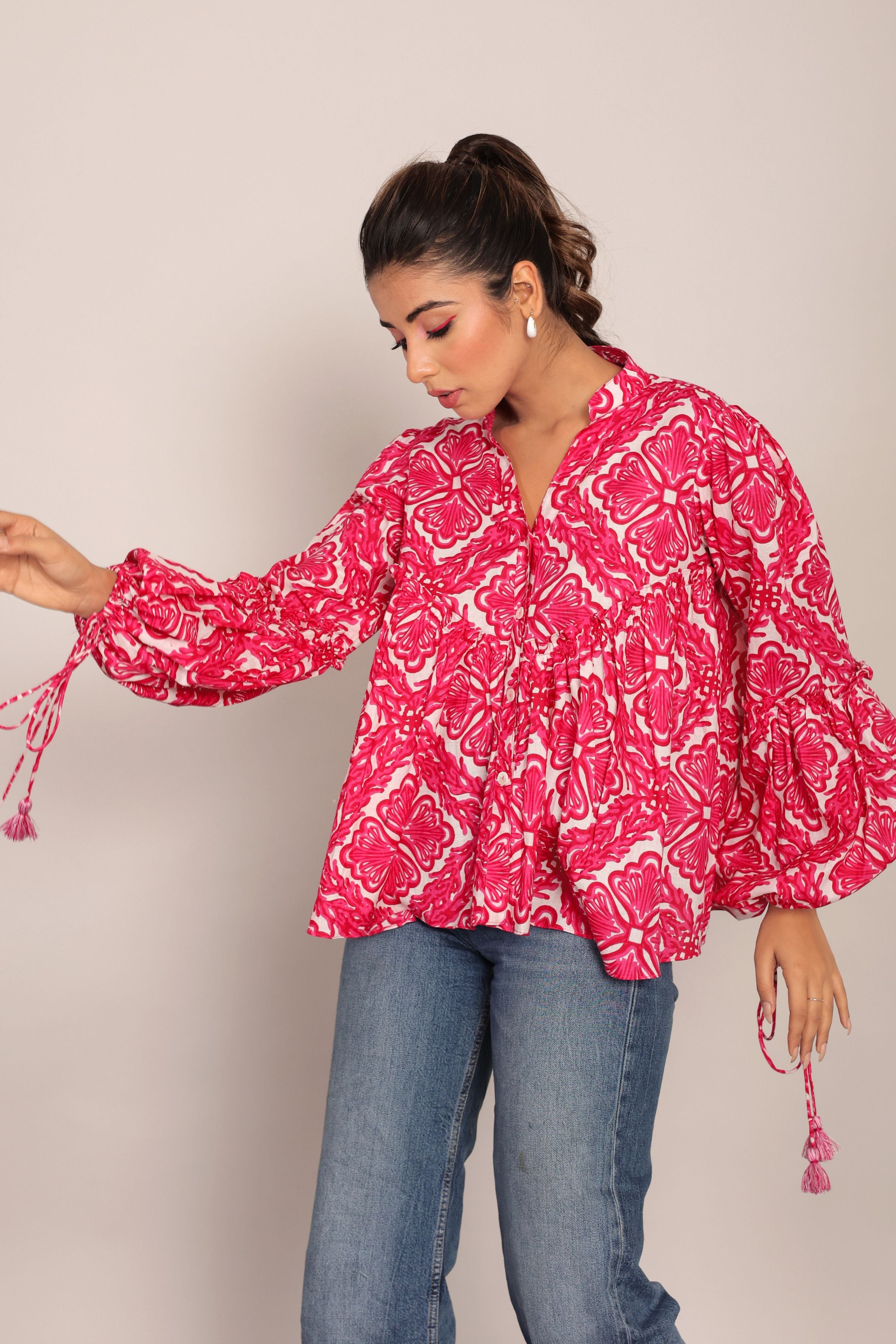 Pink and White Floral Summer Relaxed Top With Collar Neckline - Kaoribyshreya