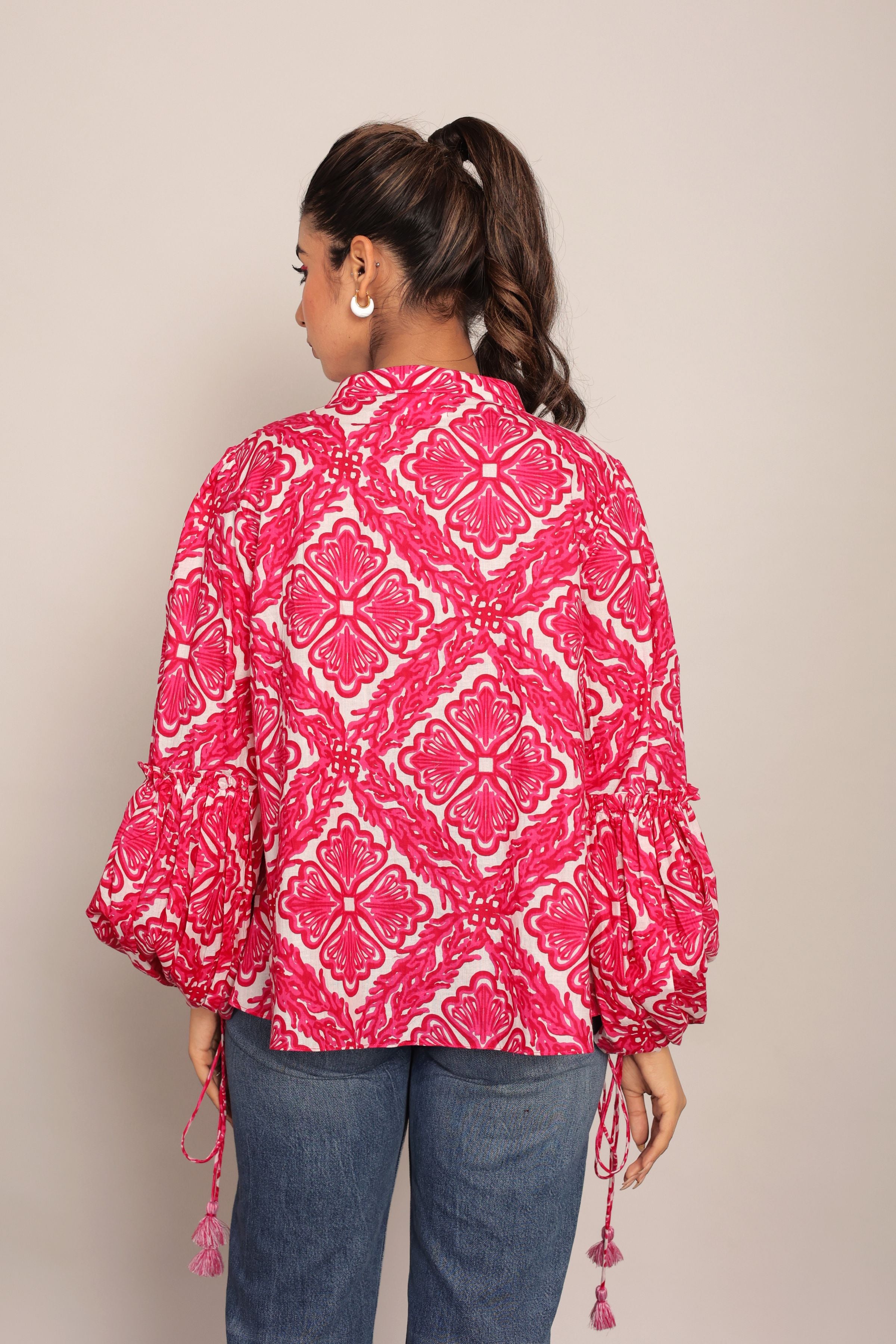 Pink and White Floral Summer Relaxed Top With Collar Neckline - Kaoribyshreya