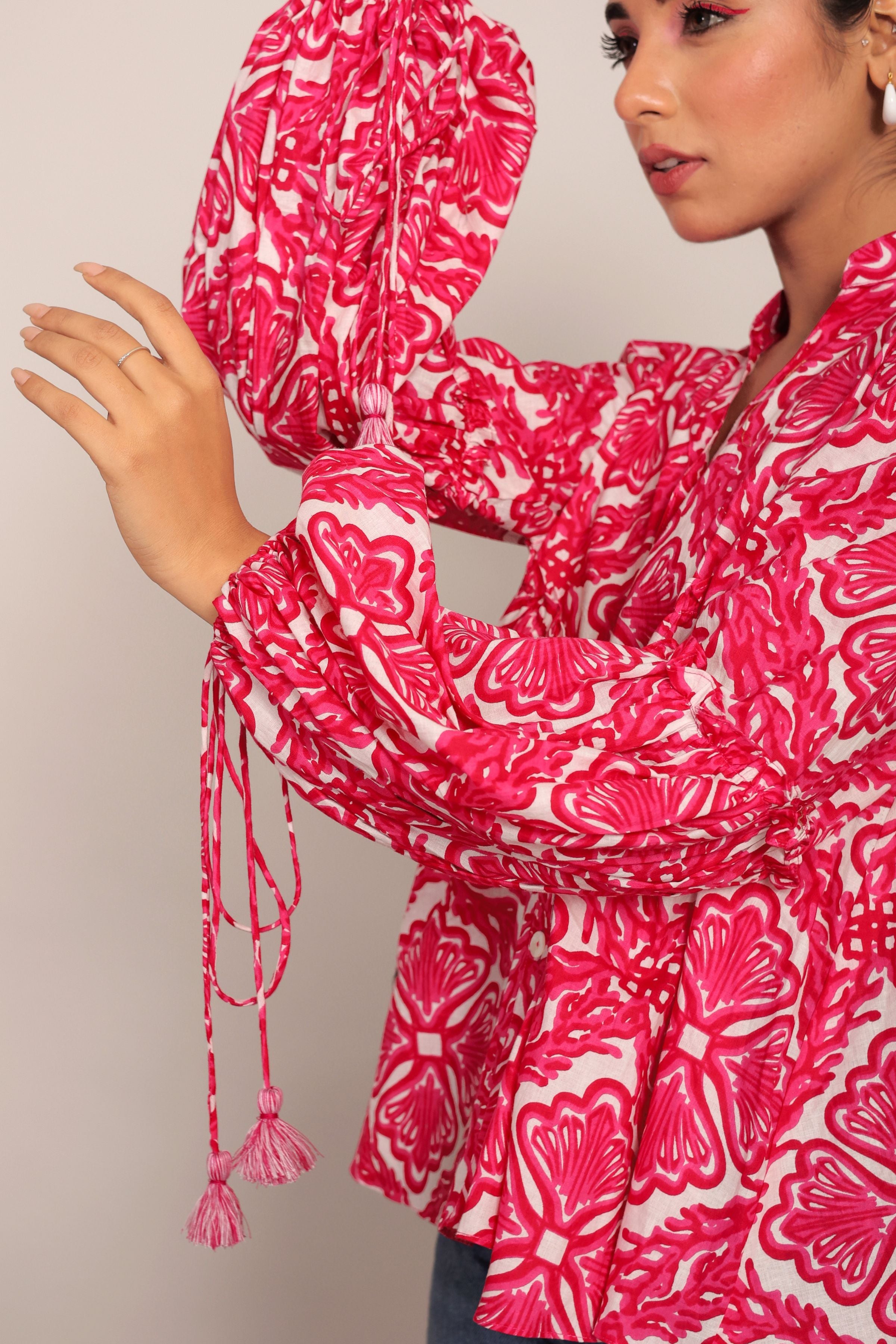 Pink and White Floral Summer Relaxed Top With Collar Neckline - Kaoribyshreya