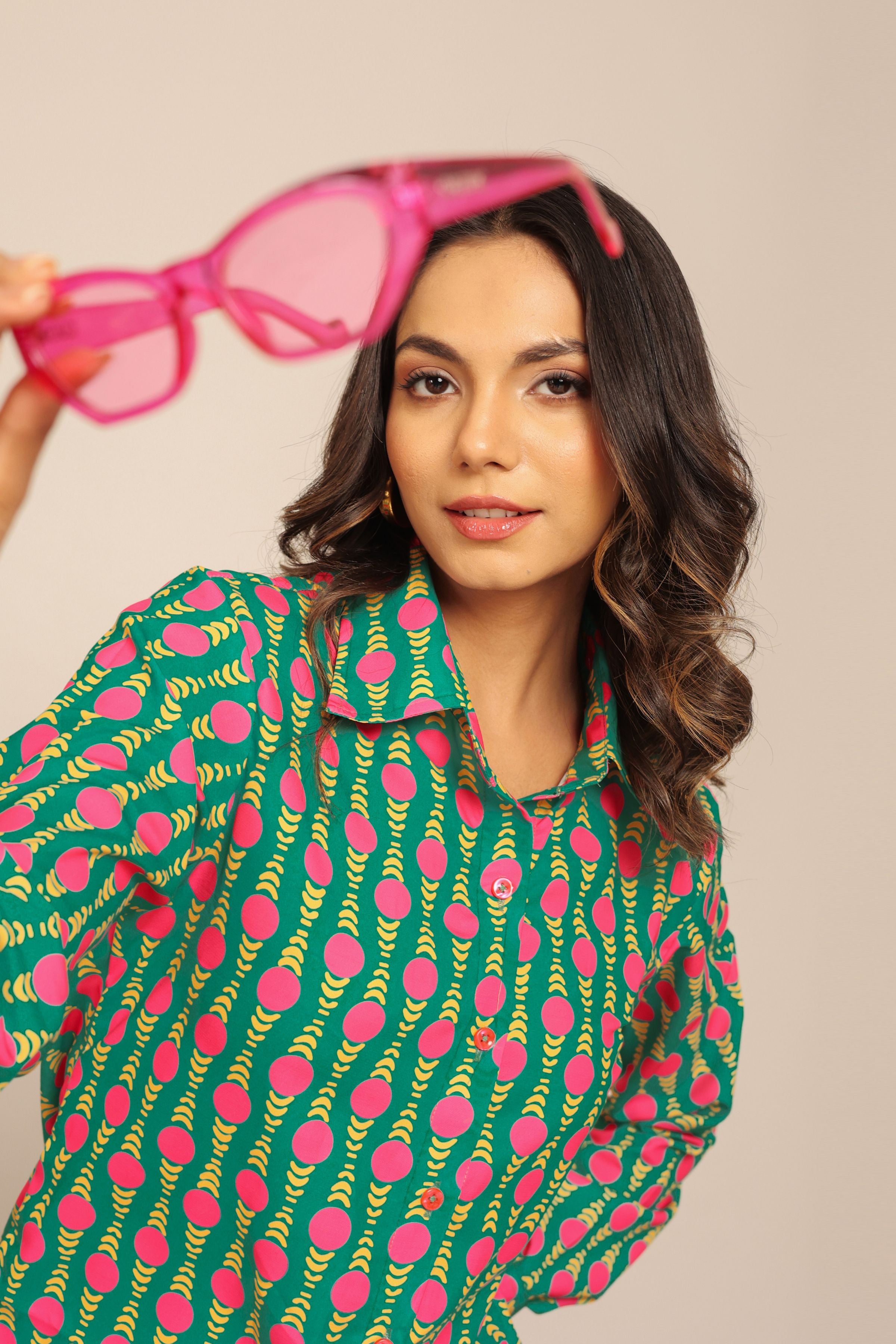 Sea Green and Pink Relaxed Shirt with Collar and Closer 5 Buttons - Kaoribyshreya
