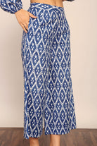 Blue and White Relaxed Pant With 2 Pockets - Kaoribyshreya