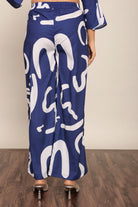 Blue and White Relaxed Pant with 2 Pockets and Full Elastic Belt - Kaoribyshreya