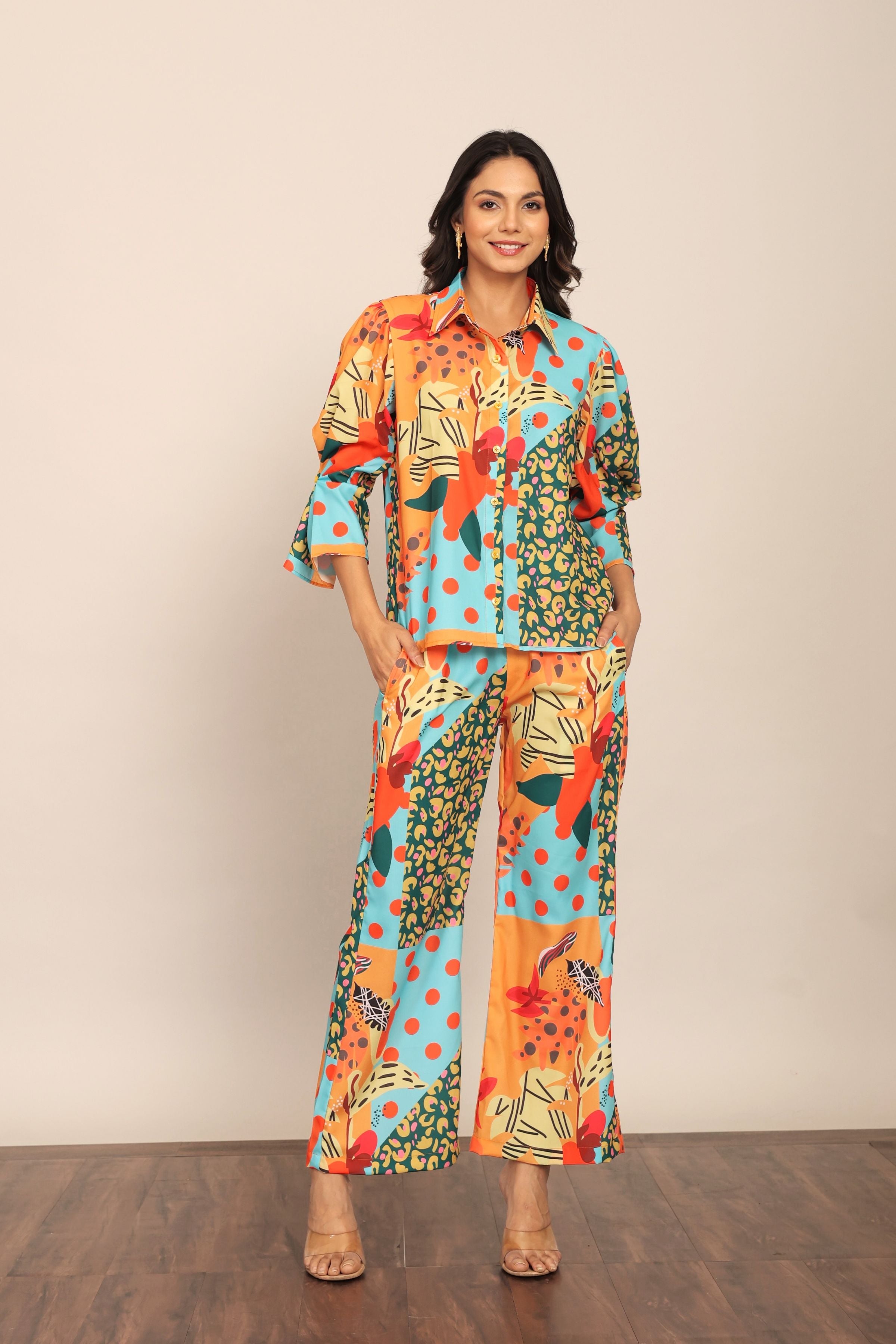 Multicolor Relaxed Pant with 2 Pockets and Full Elastic Belt - Kaoribyshreya