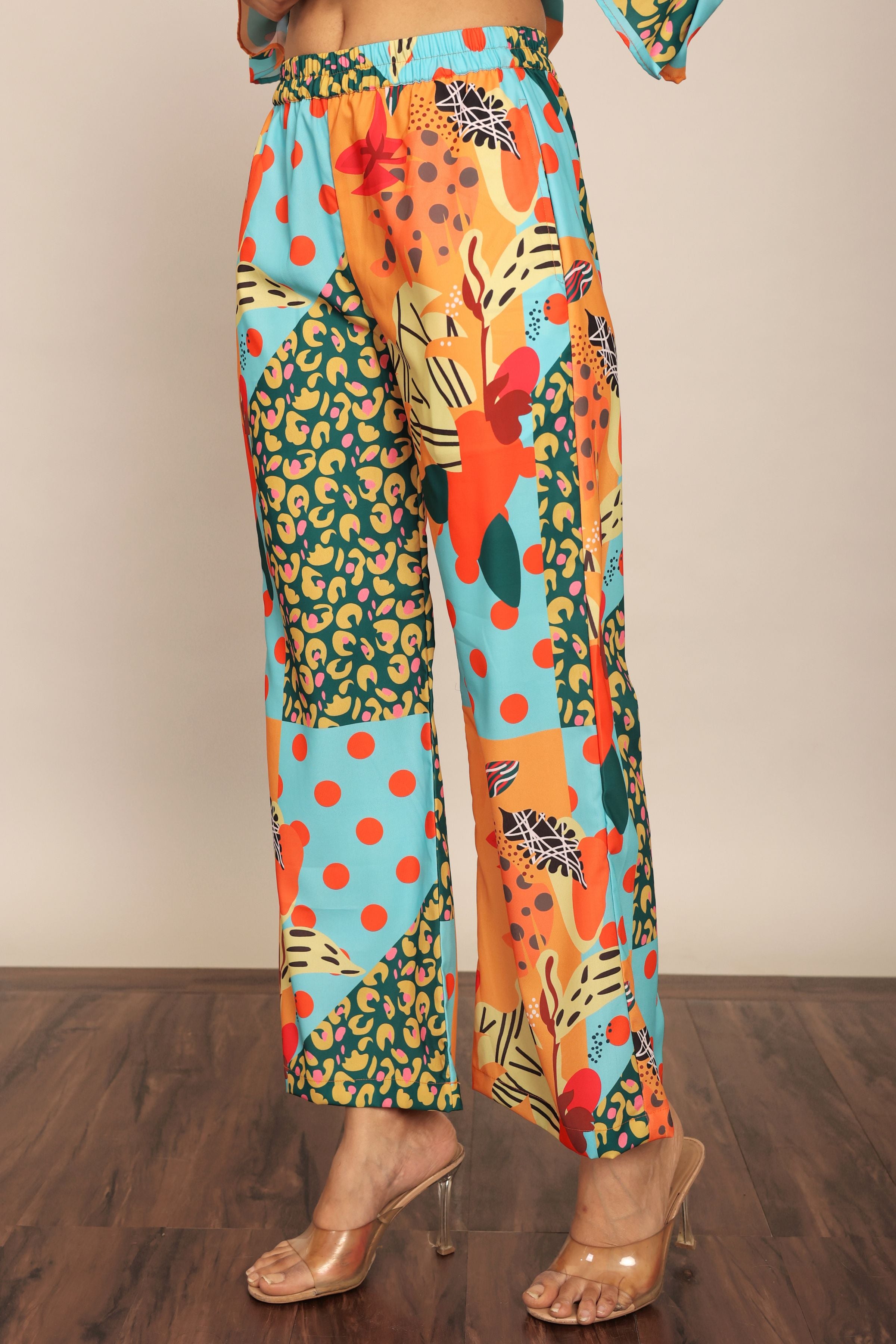 Multicolor Relaxed Pant with 2 Pockets and Full Elastic Belt - Kaoribyshreya