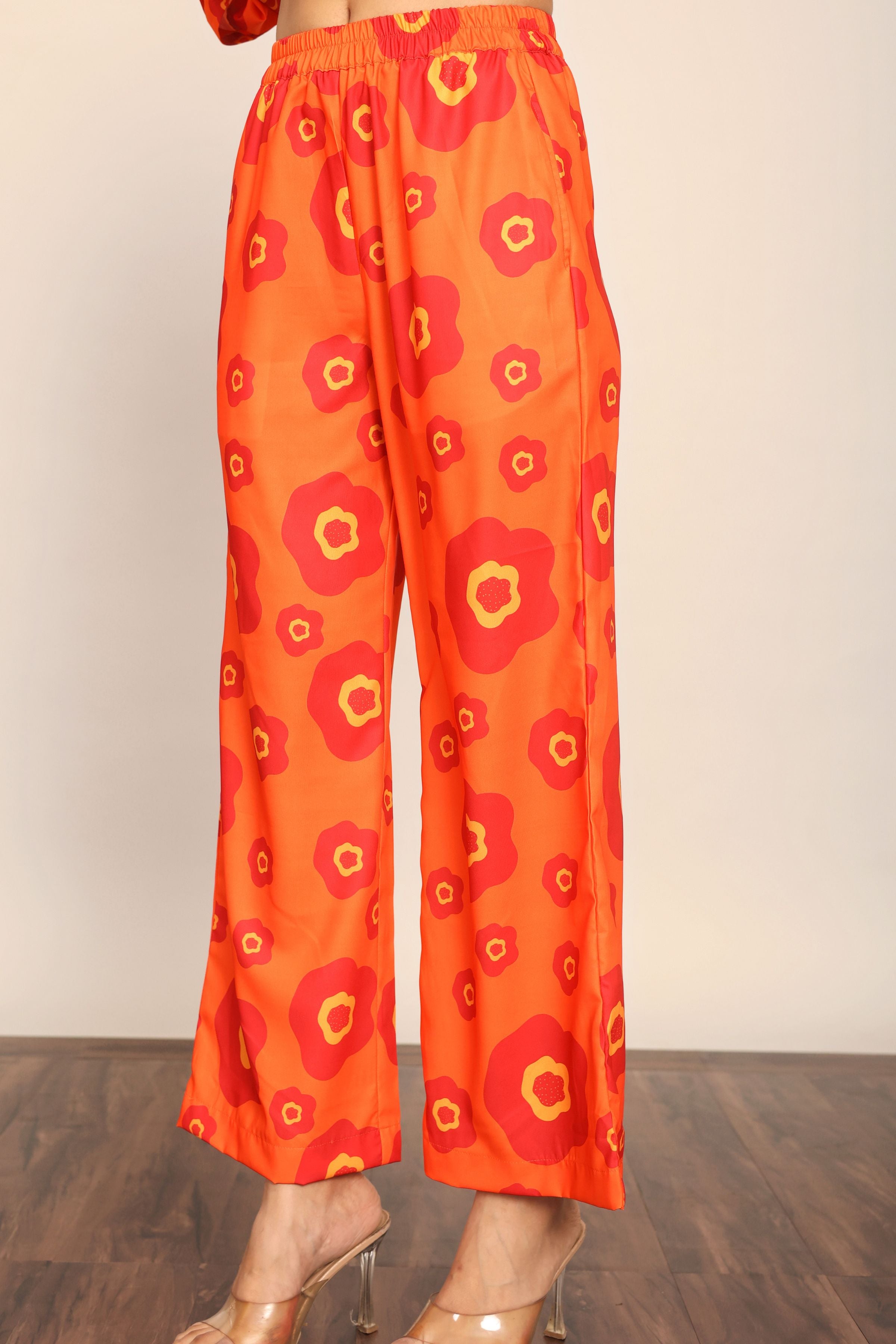 Orange Floral Printed Relaxed Pant With 2 Pockets and Full Elastic Belt - Kaoribyshreya