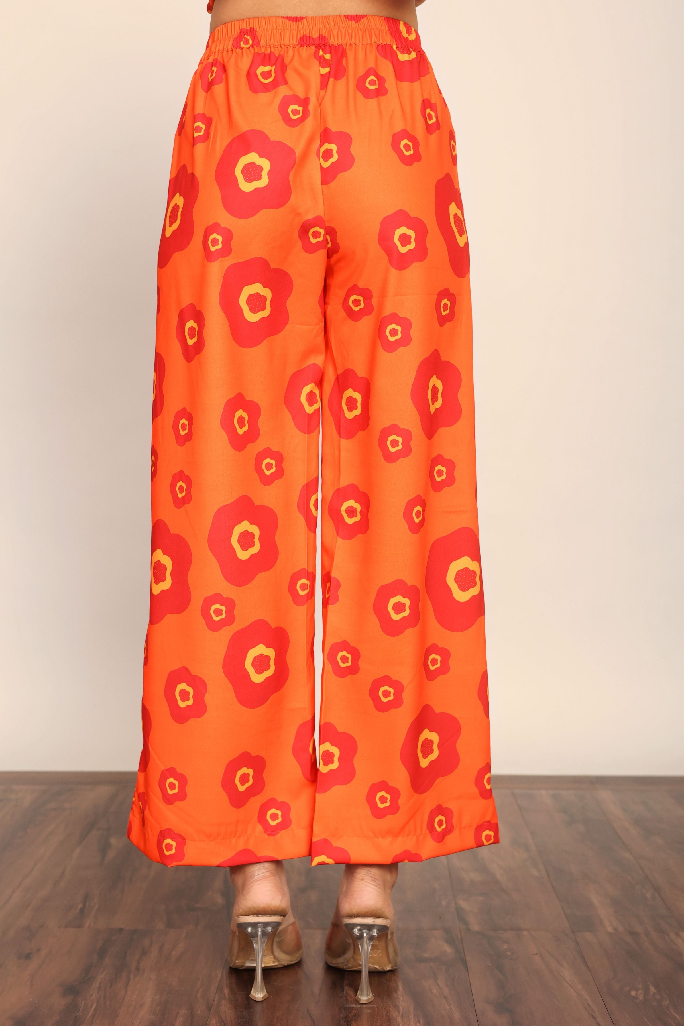 Orange Floral Printed Relaxed Pant With 2 Pockets and Full Elastic Belt - Kaoribyshreya