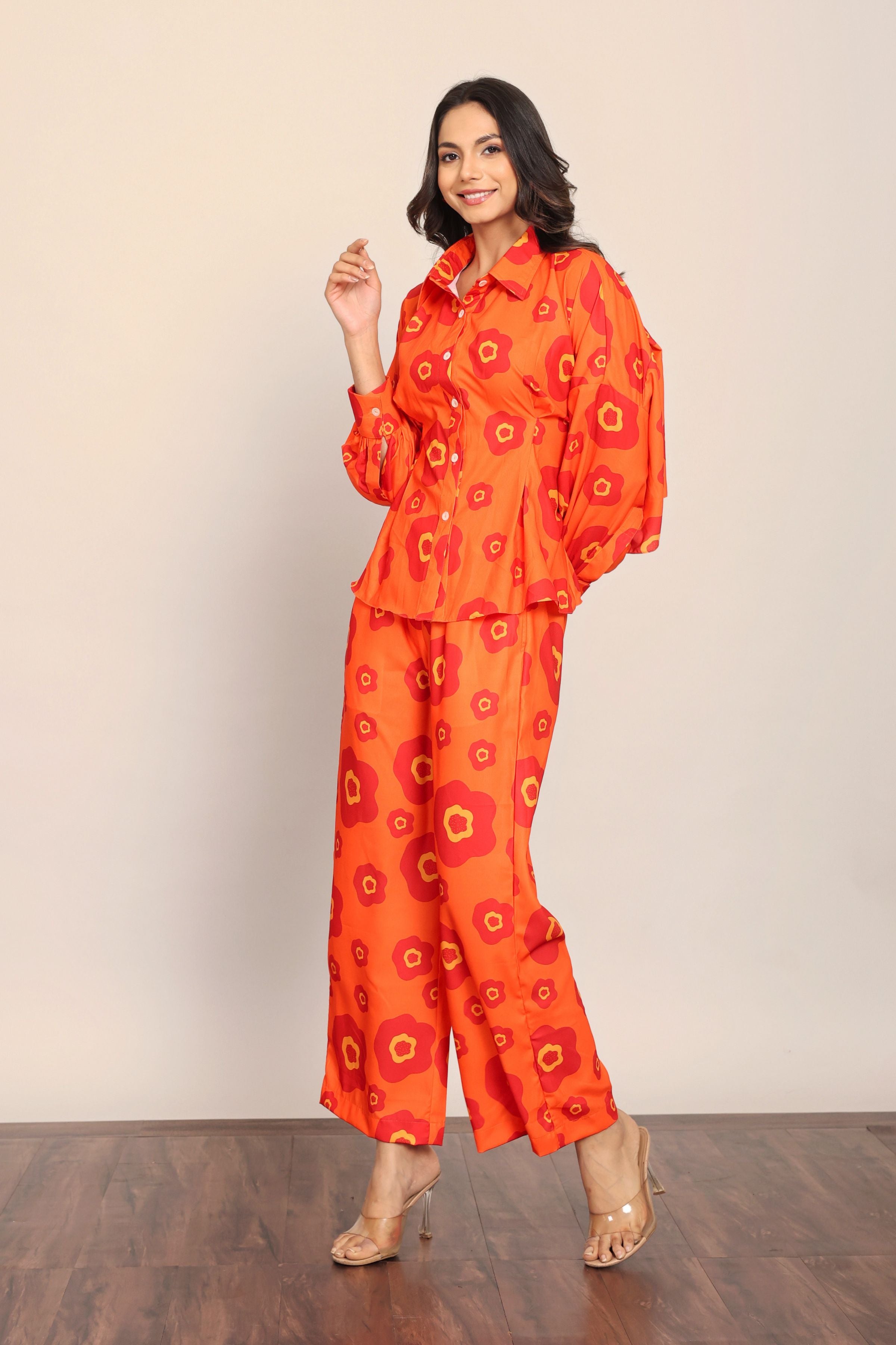 Orange Floral Printed Relaxed Pant With 2 Pockets and Full Elastic Belt - Kaoribyshreya
