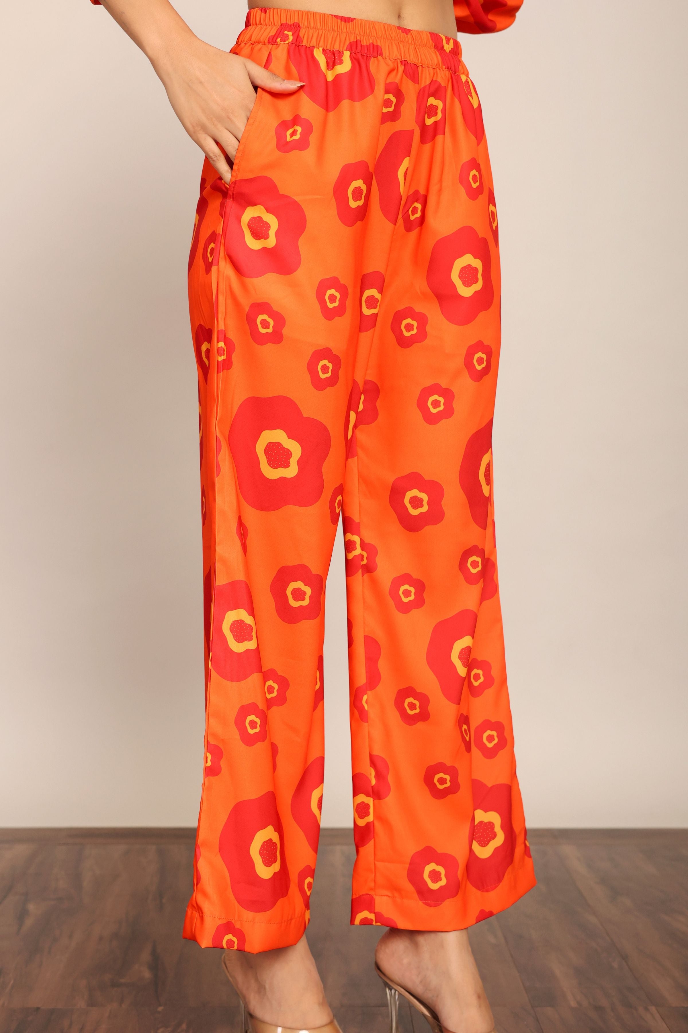 Orange Floral Printed Relaxed Pant With 2 Pockets and Full Elastic Belt - Kaoribyshreya