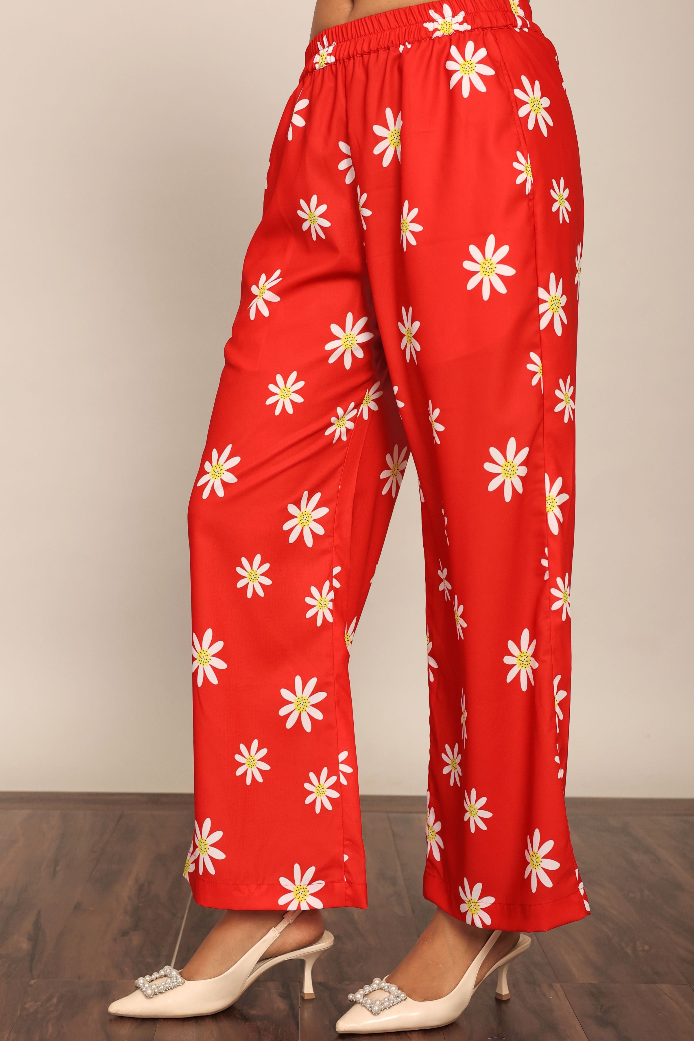Red and White Floral Print Relaxed Pant with 2 Pockets and Full Elastic Belt - Kaoribyshreya