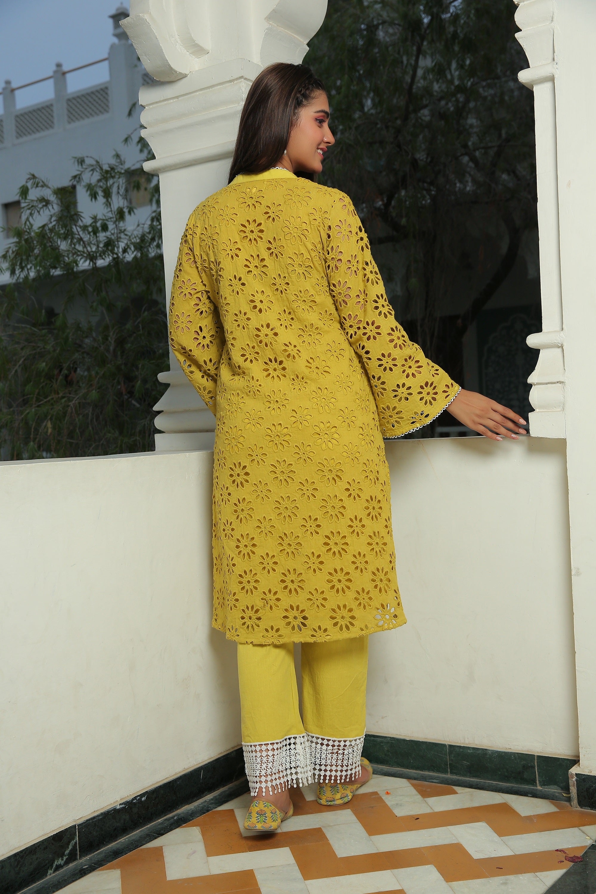 YELLOW IRIS SCHIFFLI KURTA AND PANT SET