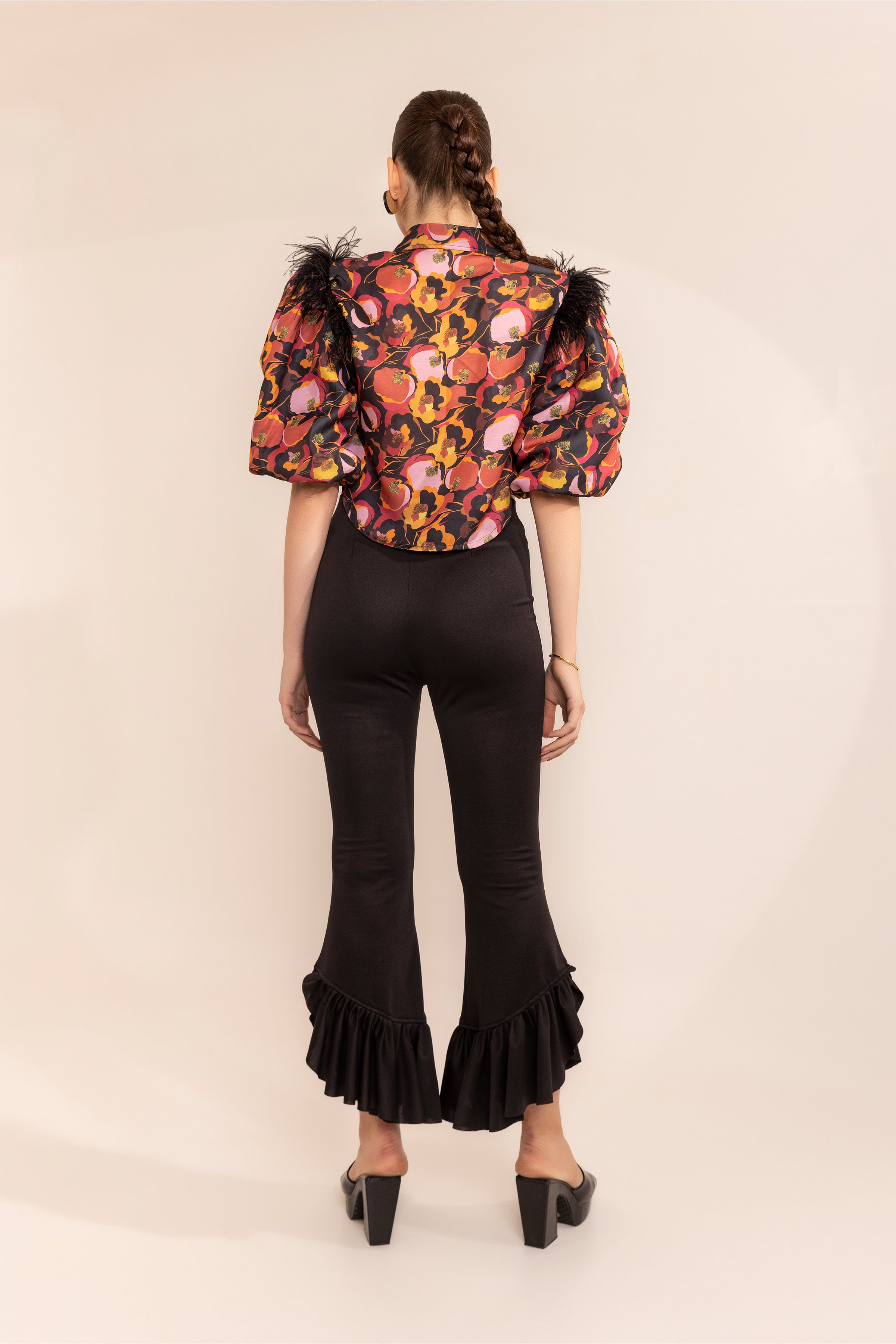 Black beauty floral crop shirt